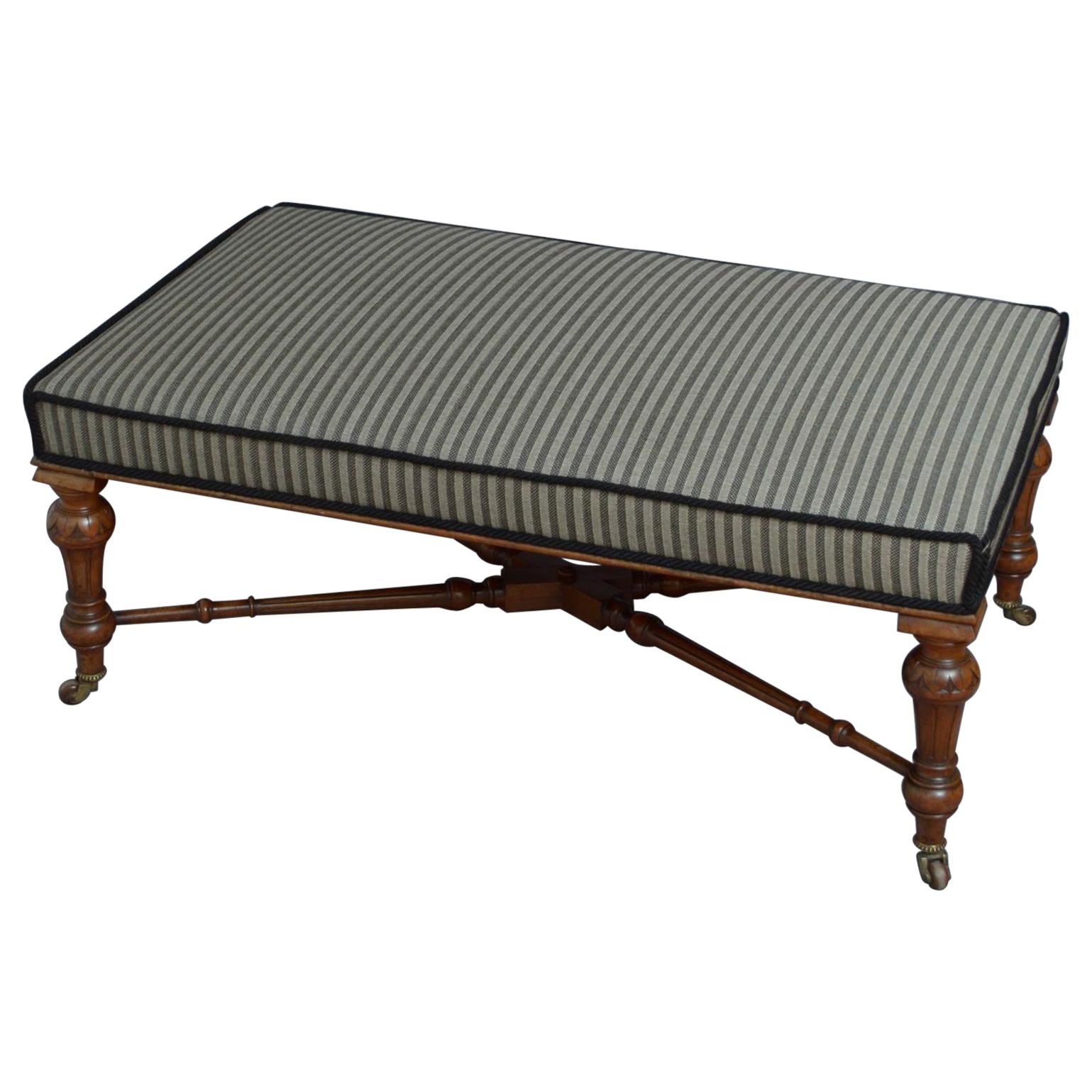 A beautiful small Victorian Period burr walnut oval coffee table. at ...