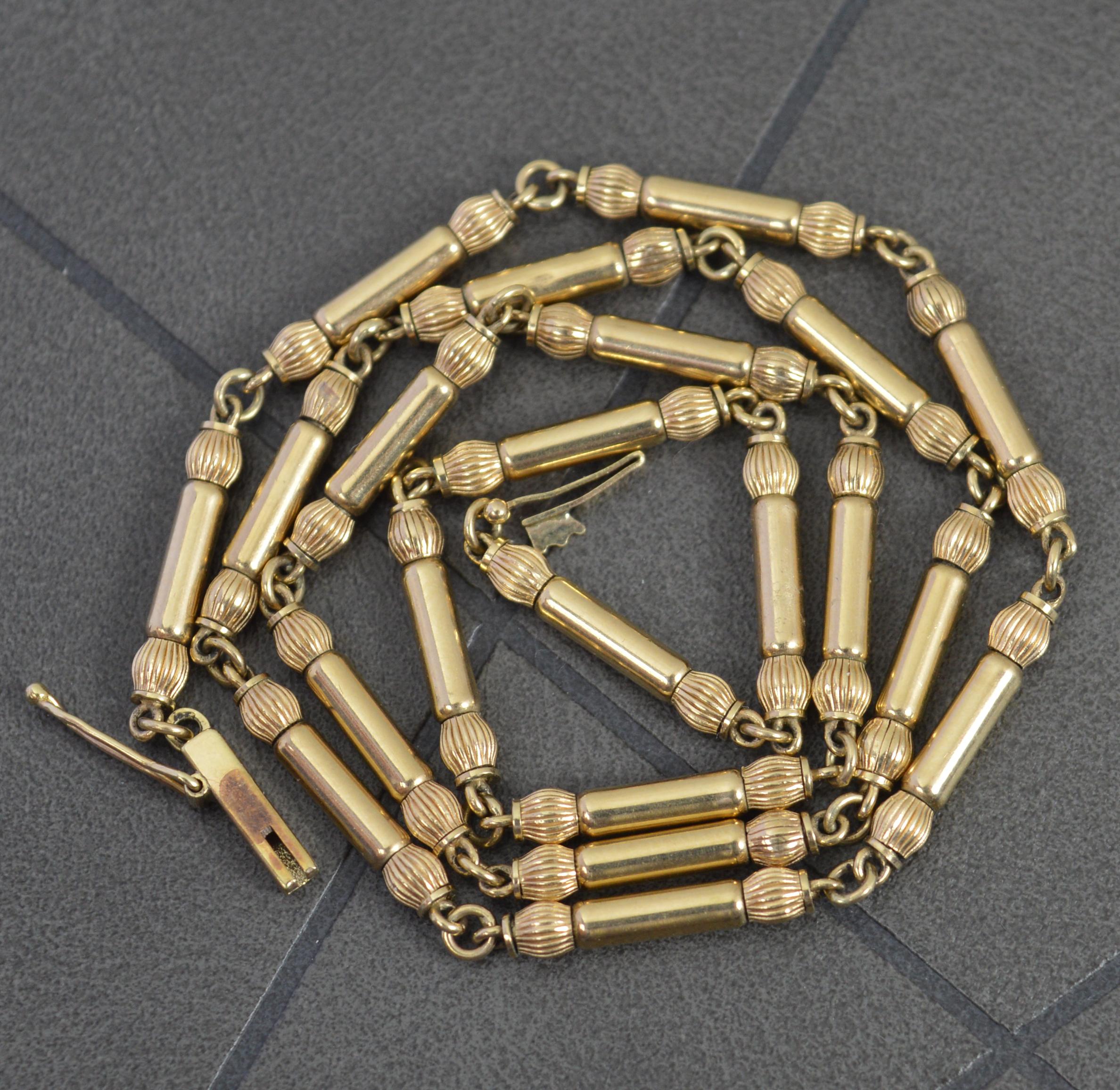 Superb Vintage 9 Carat Gold Fancy Link Chain For Sale 2