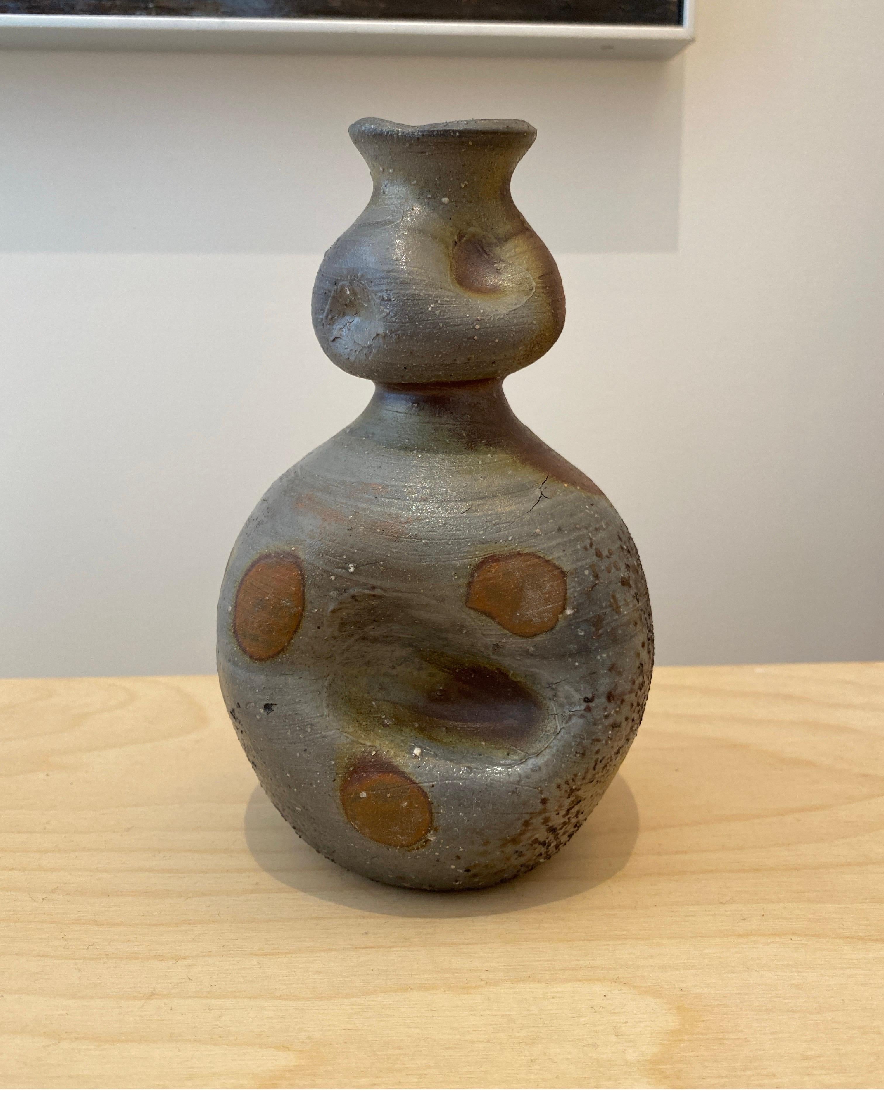 Cotto Superba pentola da sakè a doppia zucca Bizen Mingei degli anni '70, firmata in vendita