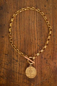 Superb Vintage Gold Gilt KARL LAGERFELD Paris Map Pendant Chain Choker Necklace