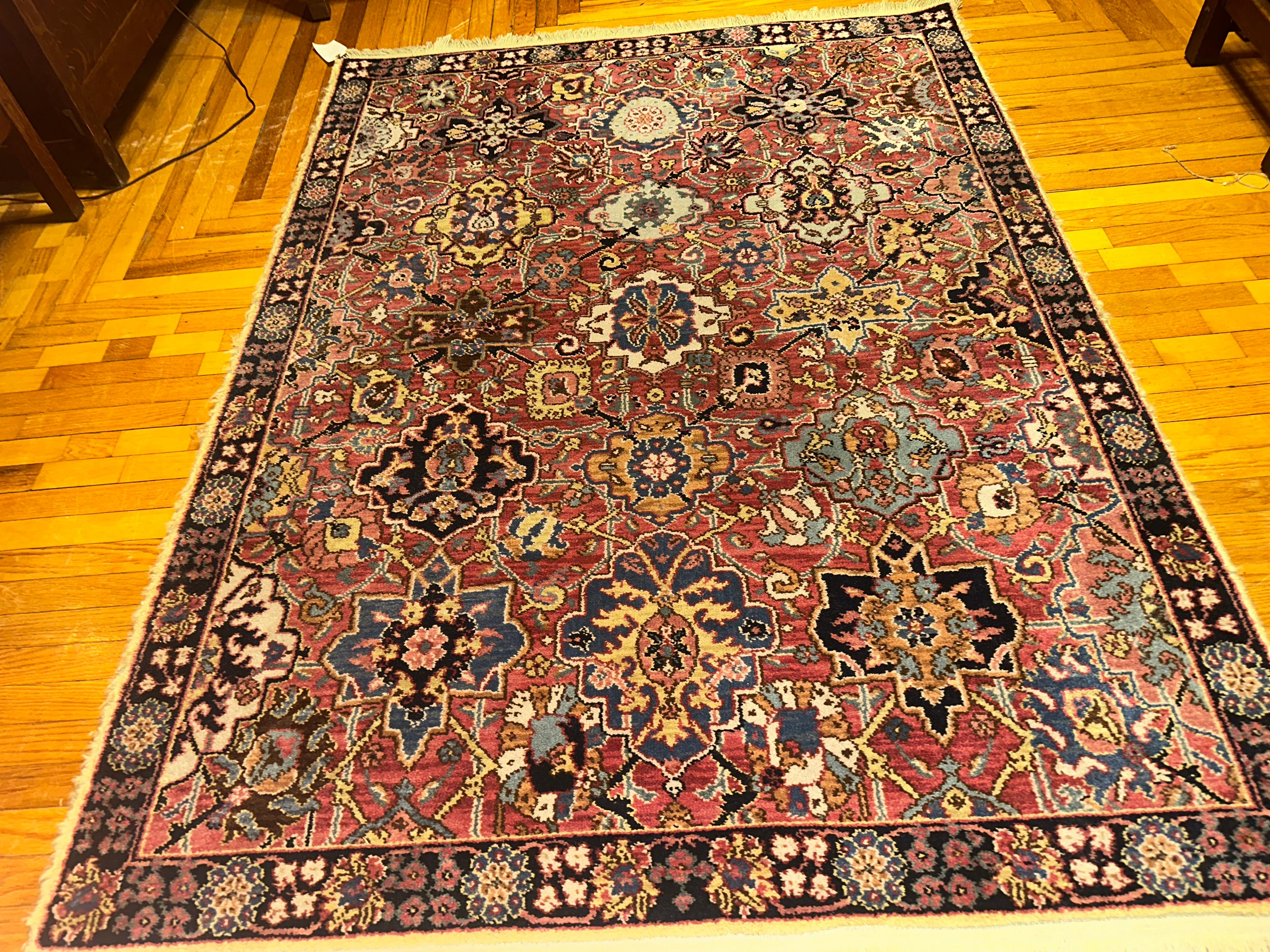 Superbe tapis Karastan - Williamsburg Design -Shampooed 51