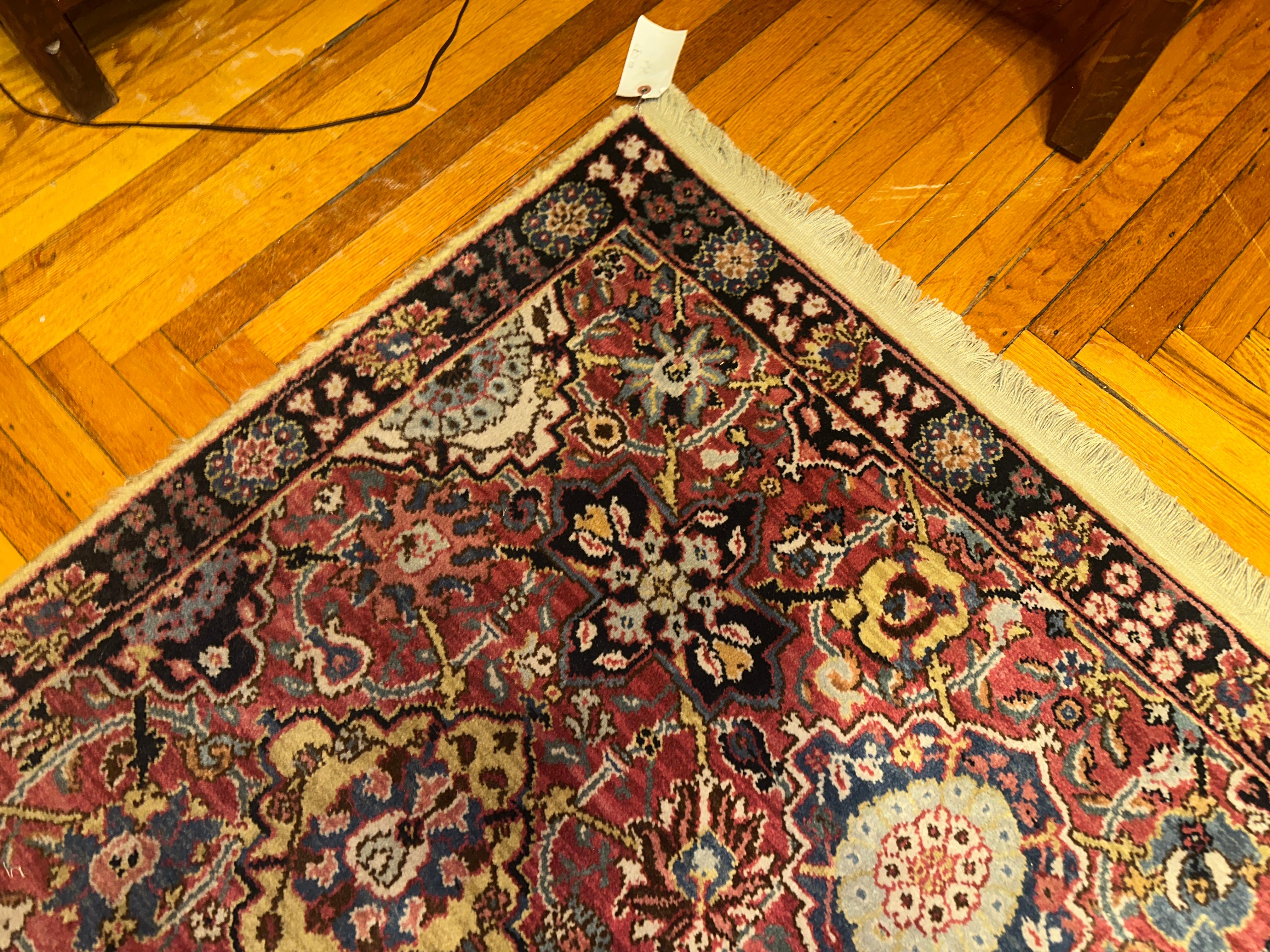 Superbe tapis Karastan - Williamsburg Design -Shampooed 51