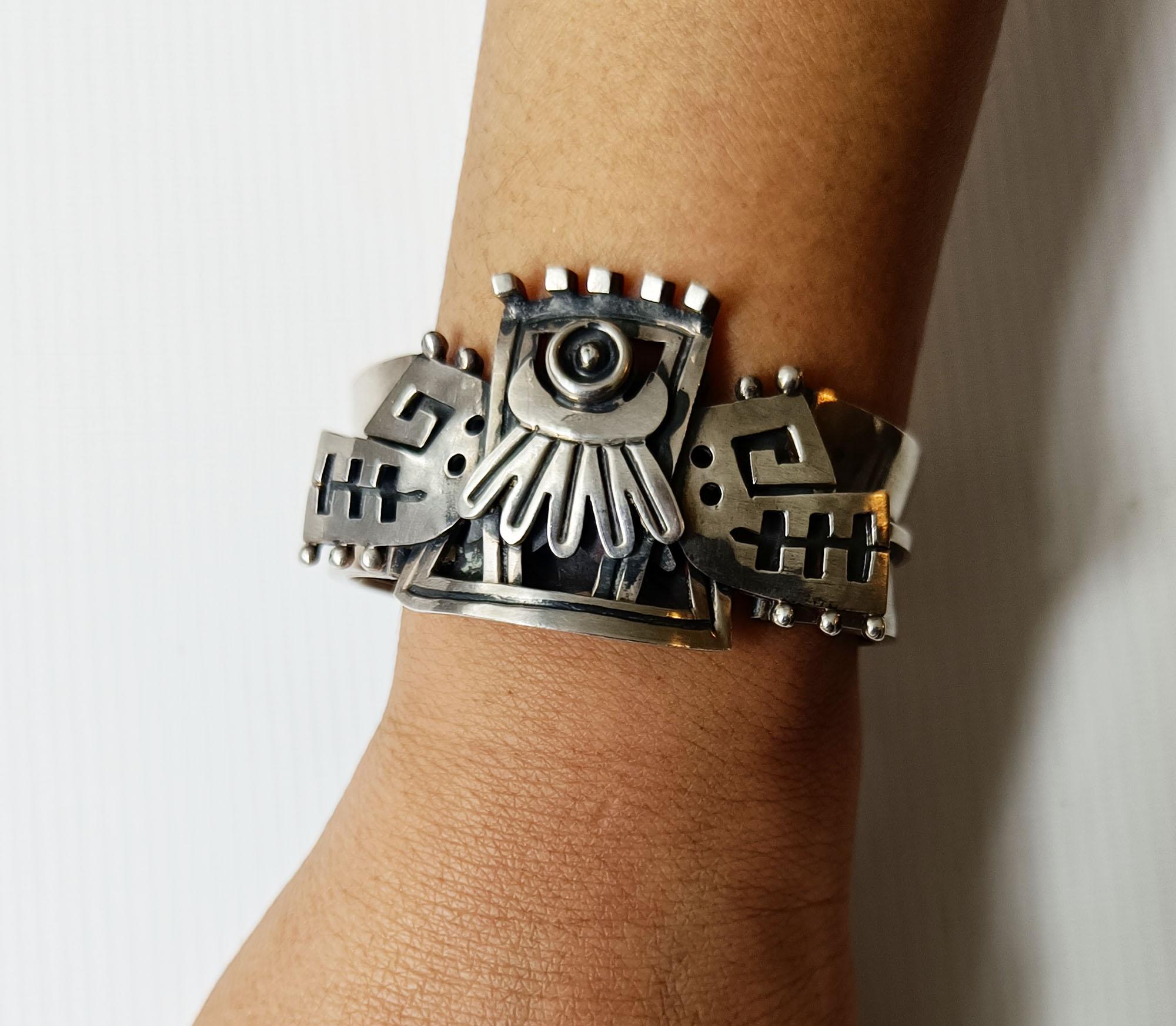 Messicano Superbo Jewell d'argento d'epoca con design azteco Set di collane Taxco Mexico in vendita