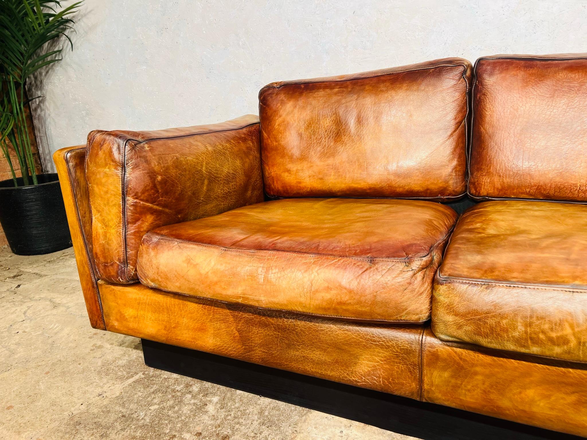 Superb Vintage Thams Kvalitet 1970 Danish Leather Corner Sofa Light Tan #675 In Good Condition In Lewes, GB