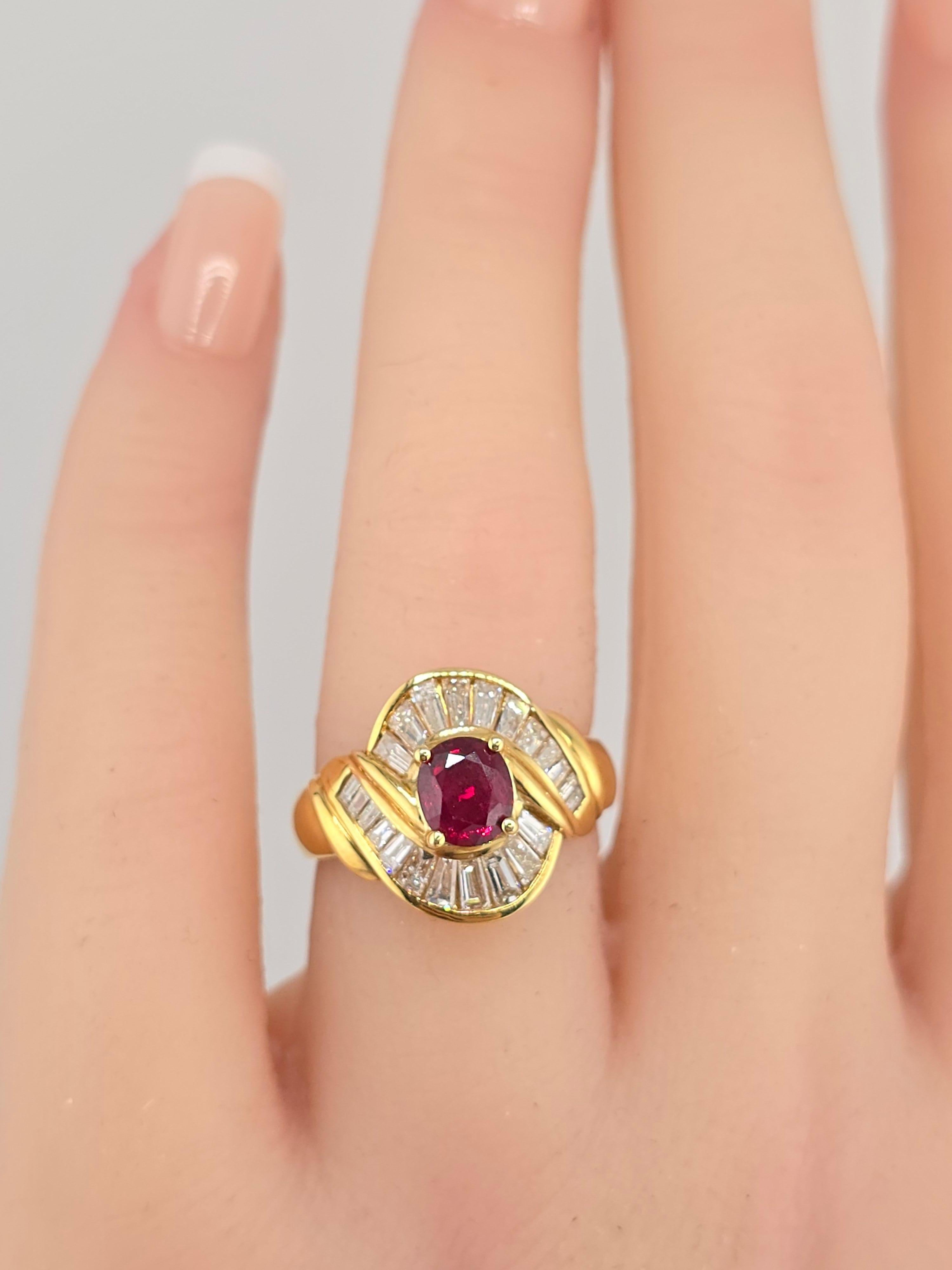 Superb Vivid Ruby & Diamond 18K Yellow Gold Ring 6.90 Grams For Sale 4