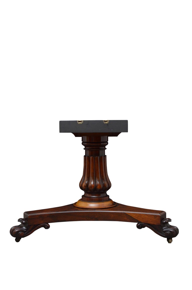 Superb William IV Rosewood Centre Table Dining Table For Sale 3