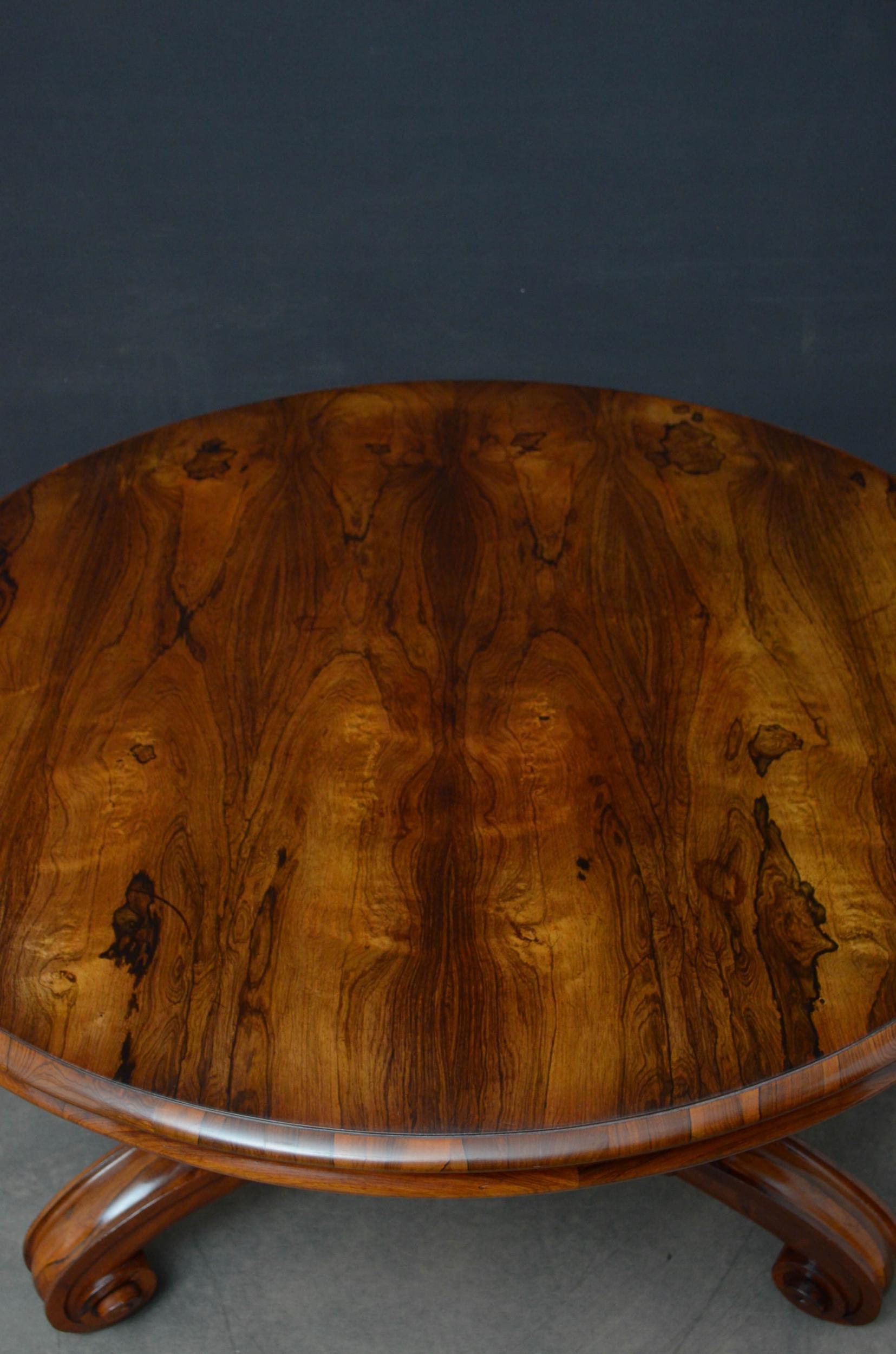 Superb William IV Rosewood Centre Table In Good Condition In Whaley Bridge, GB