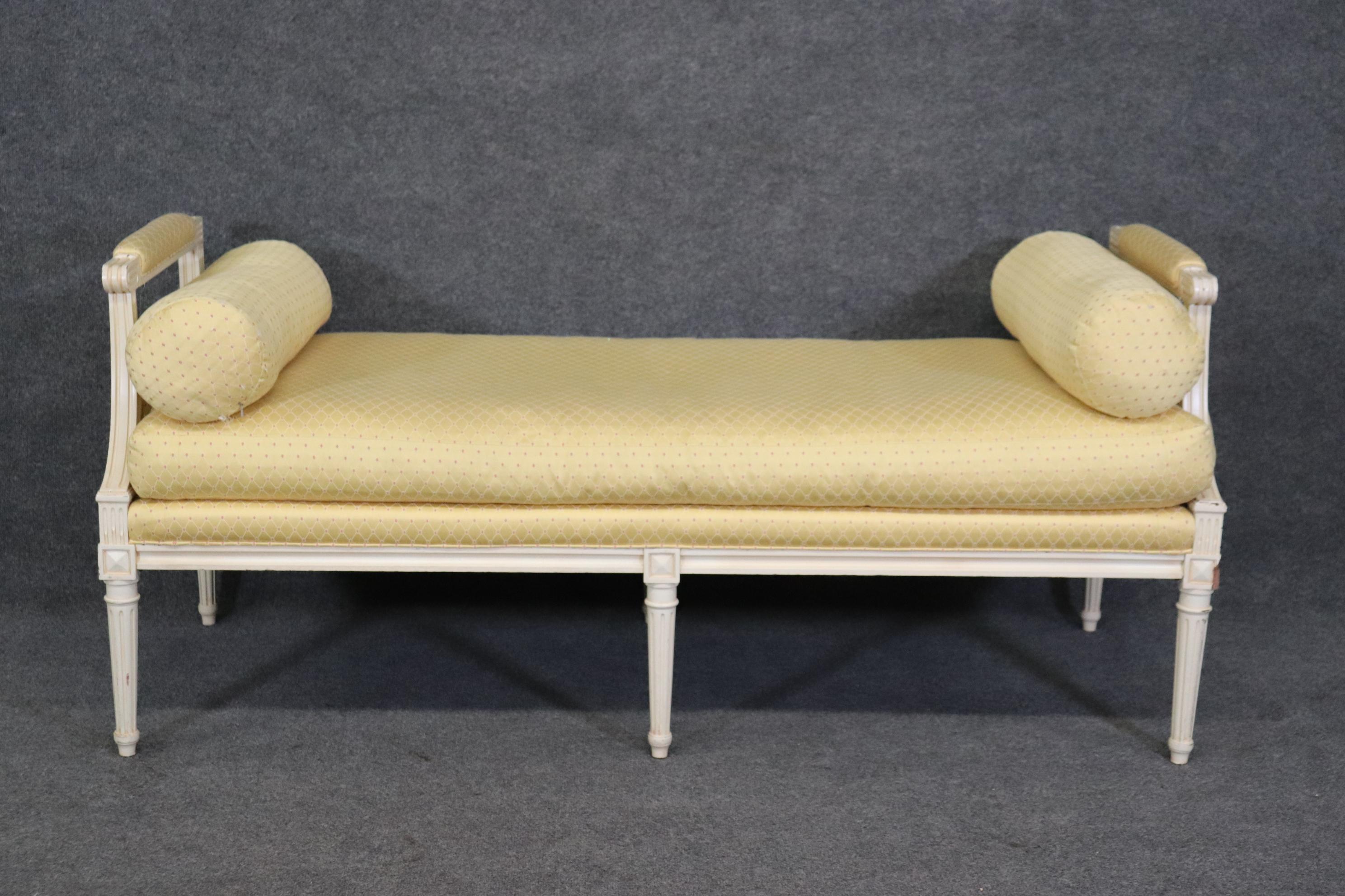 Superb Yellow Upholstered White Painted  French Louis XVI Style Window Bench  In Good Condition For Sale In Swedesboro, NJ