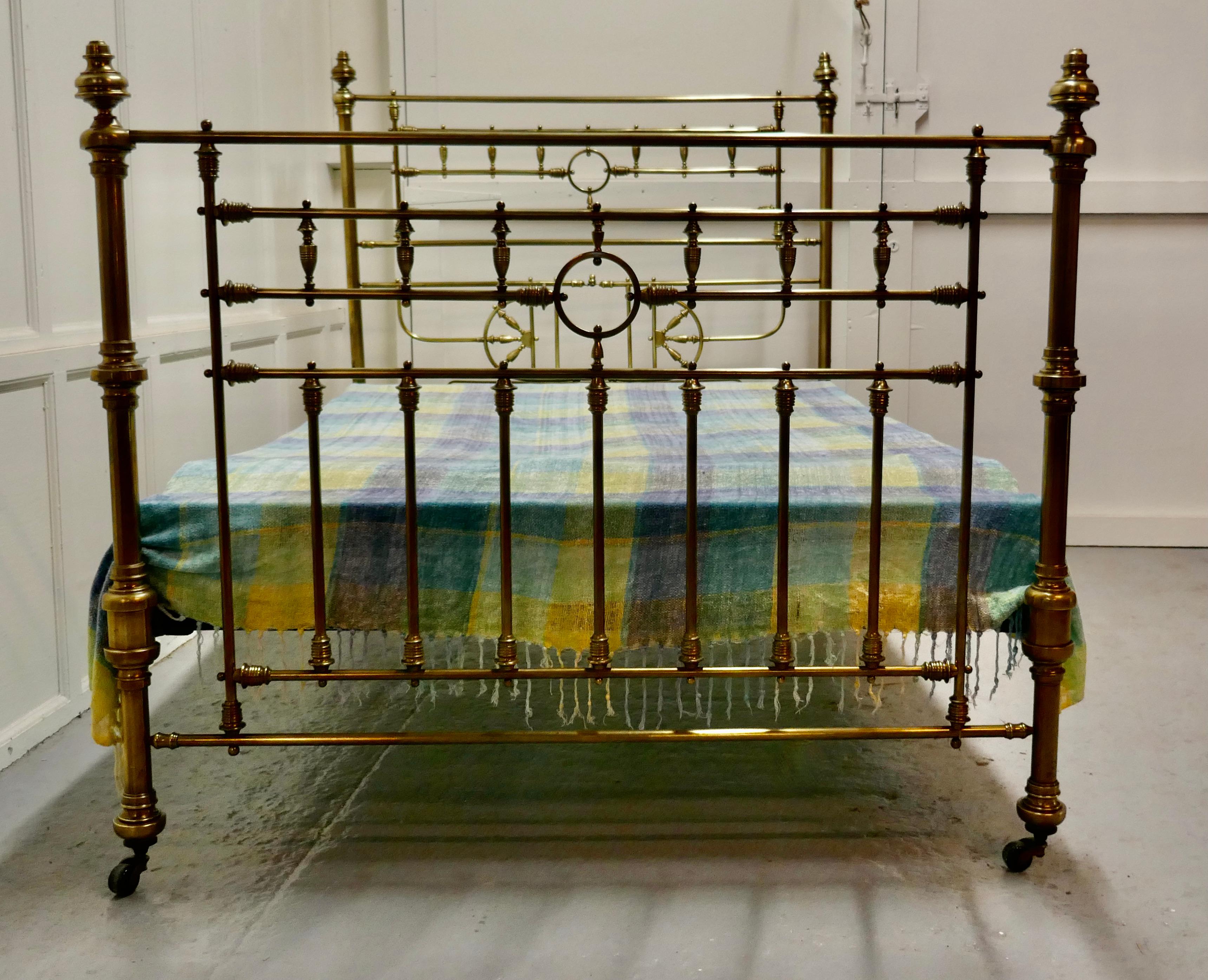Superb 19th Century Arts & Crafts Brass Bed In Good Condition In Chillerton, Isle of Wight