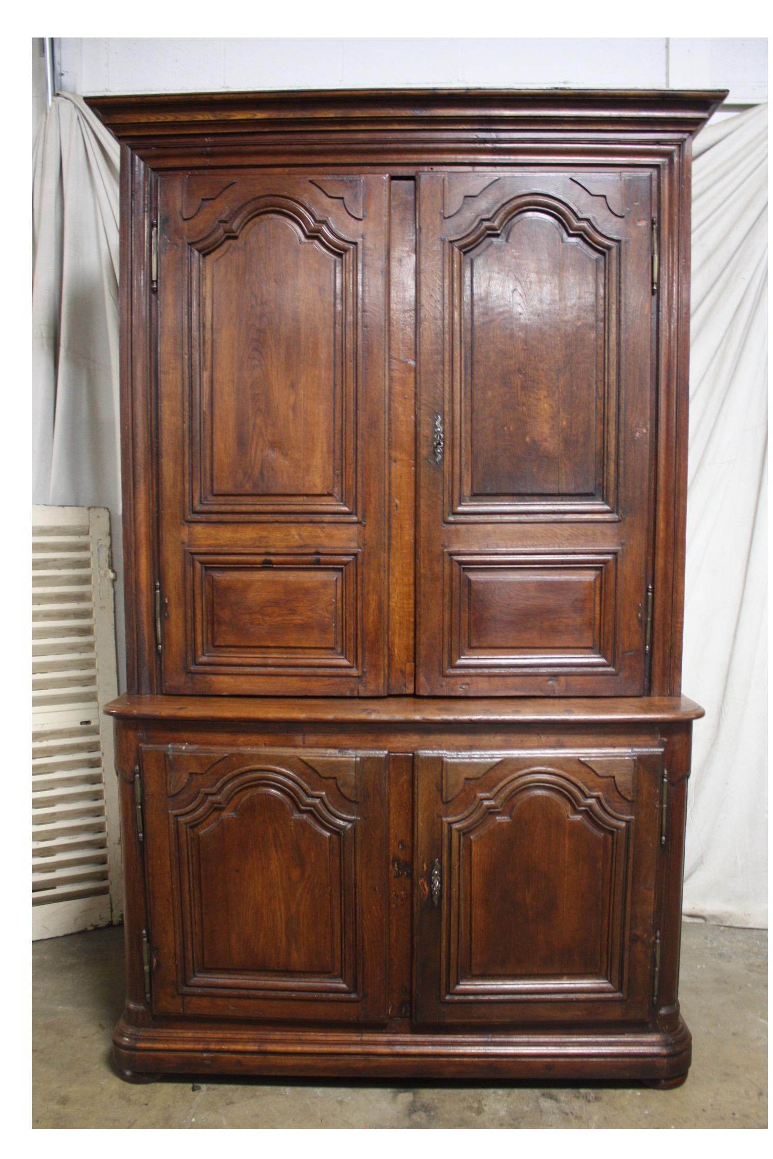 Superbe 17th Century French Cabinet 