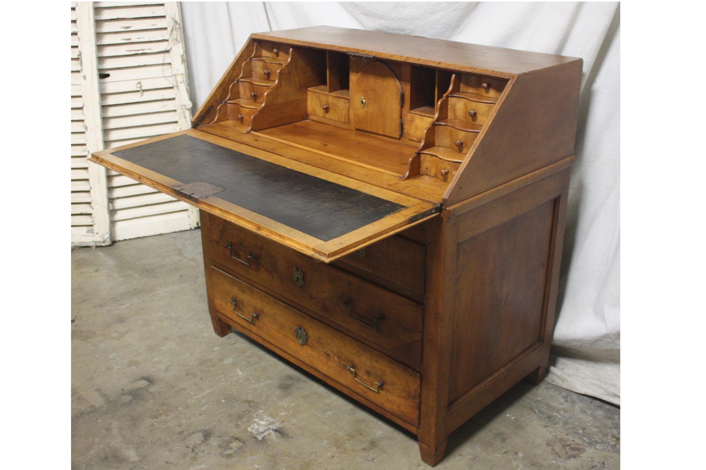 Superbe 18th Century French Desk Scriban 3