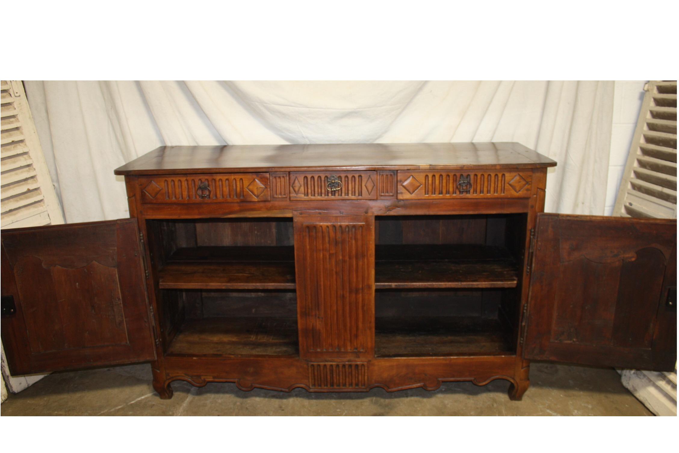 Superbe 18th Century French Directoire Buffet 4