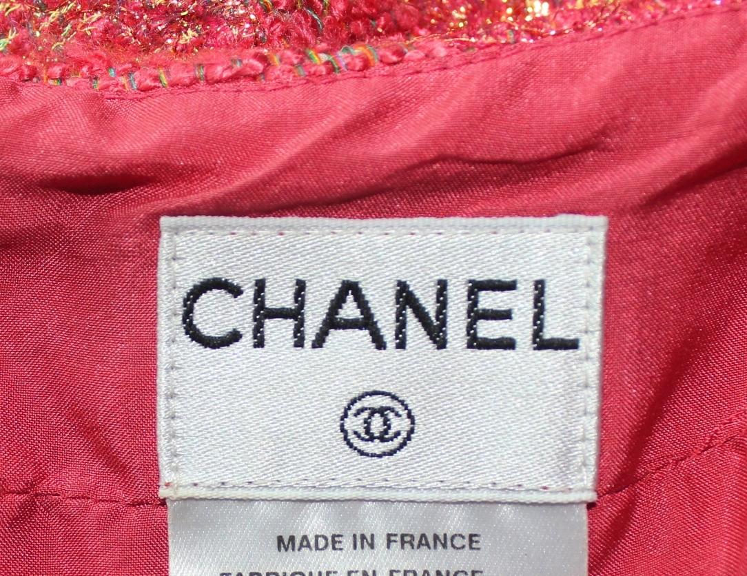 Women's Superbe Chanel Coral Gold Fantasy Tweed Boucle Skirt Jacket Blazer Suit 