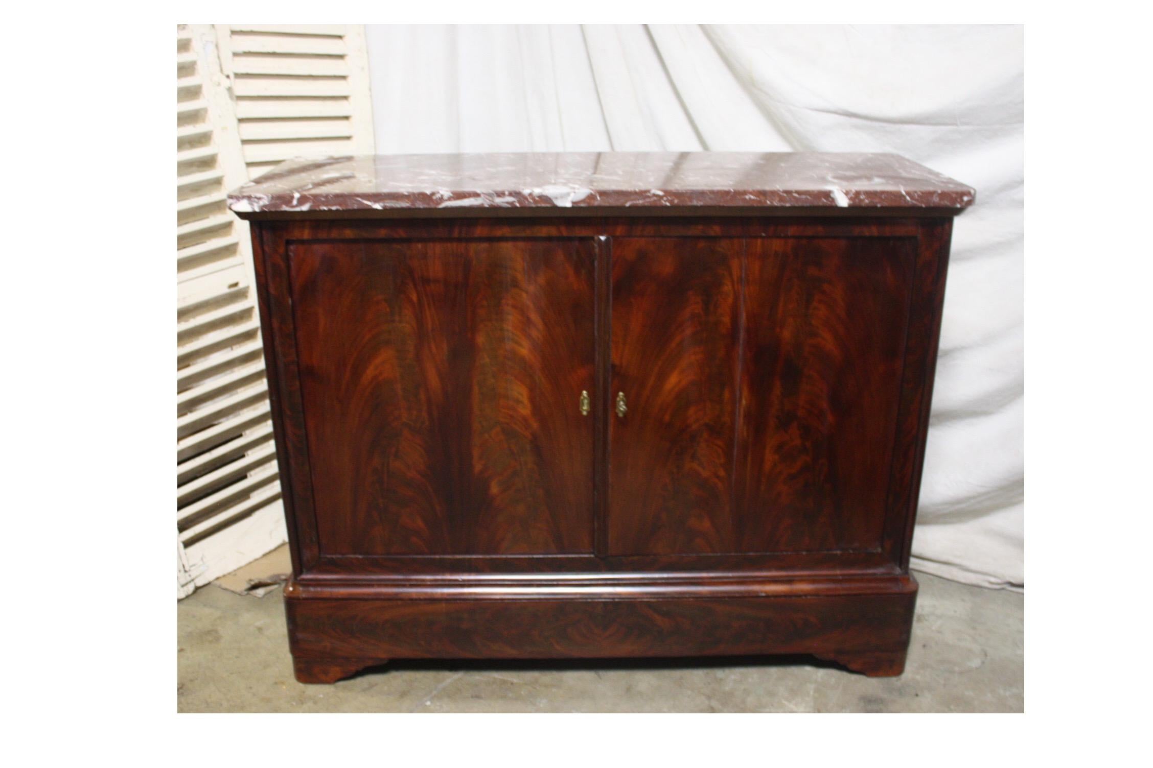 Marquetry Superbe Pair of 19th Century French Buffet
