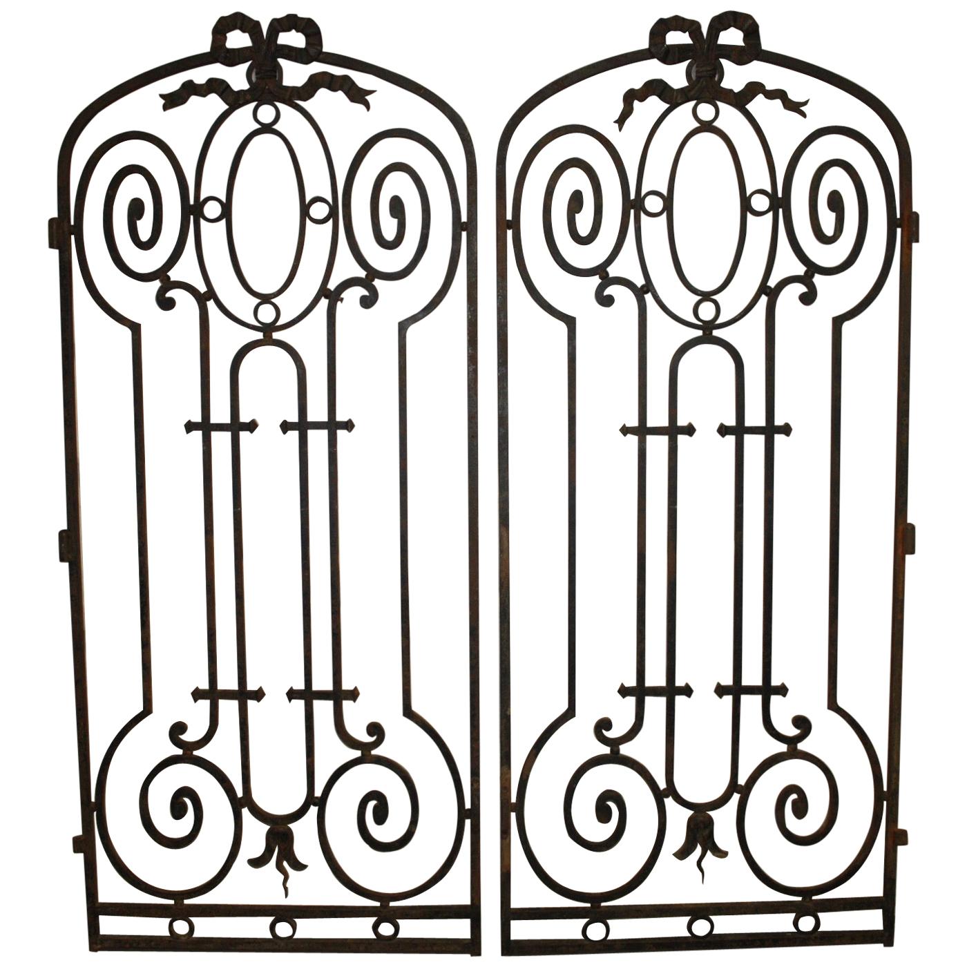 Superbe Pair of French 19th Century Iron Gates