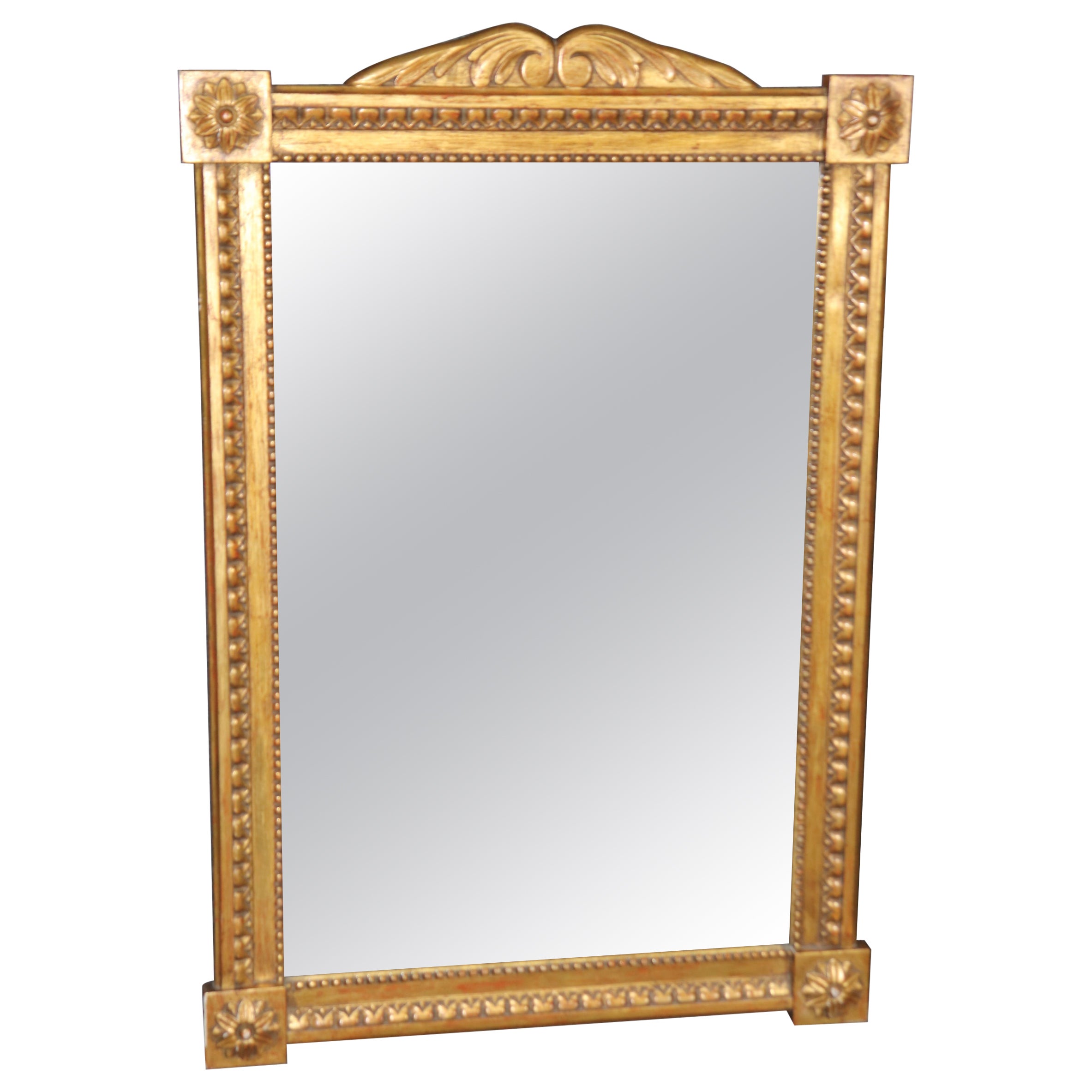 Miroir Louis XVI de Don Ruseau de New York magnifiquement sculpté en vente