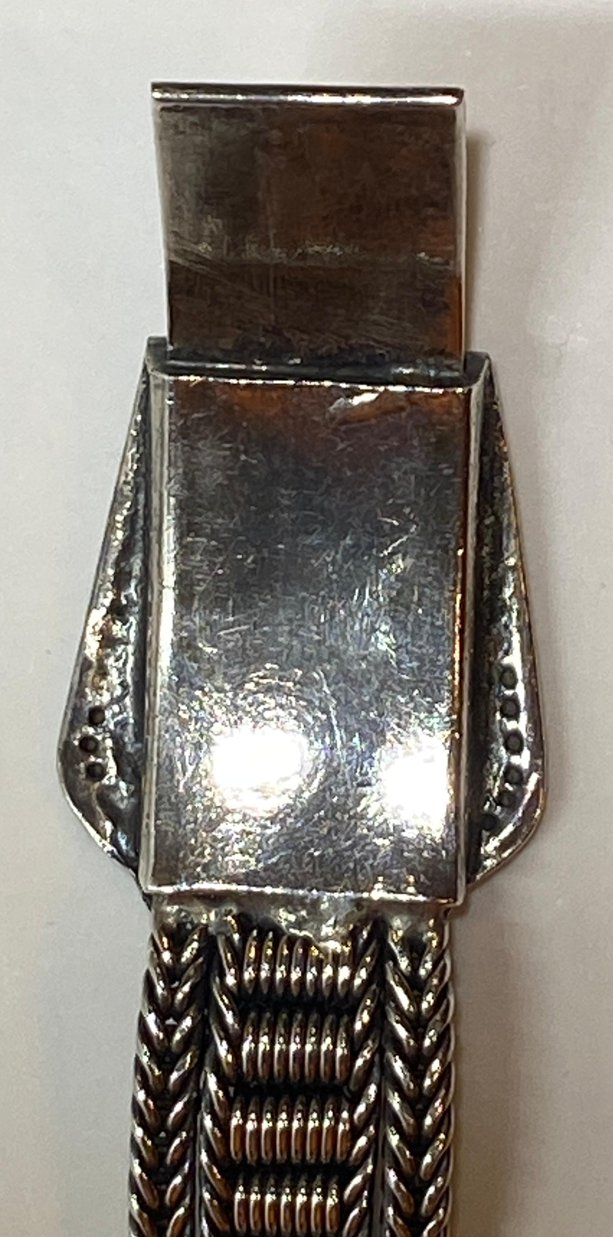 Hervorragend detailliertes viktorianisches Sterlingsilber-Armband mit Blumen-Akzentverschluss im Angebot 14