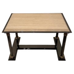 Elegantísima Mesa de Cóctel Hollywood Regency de Mármol, Latón y Acero Tintado