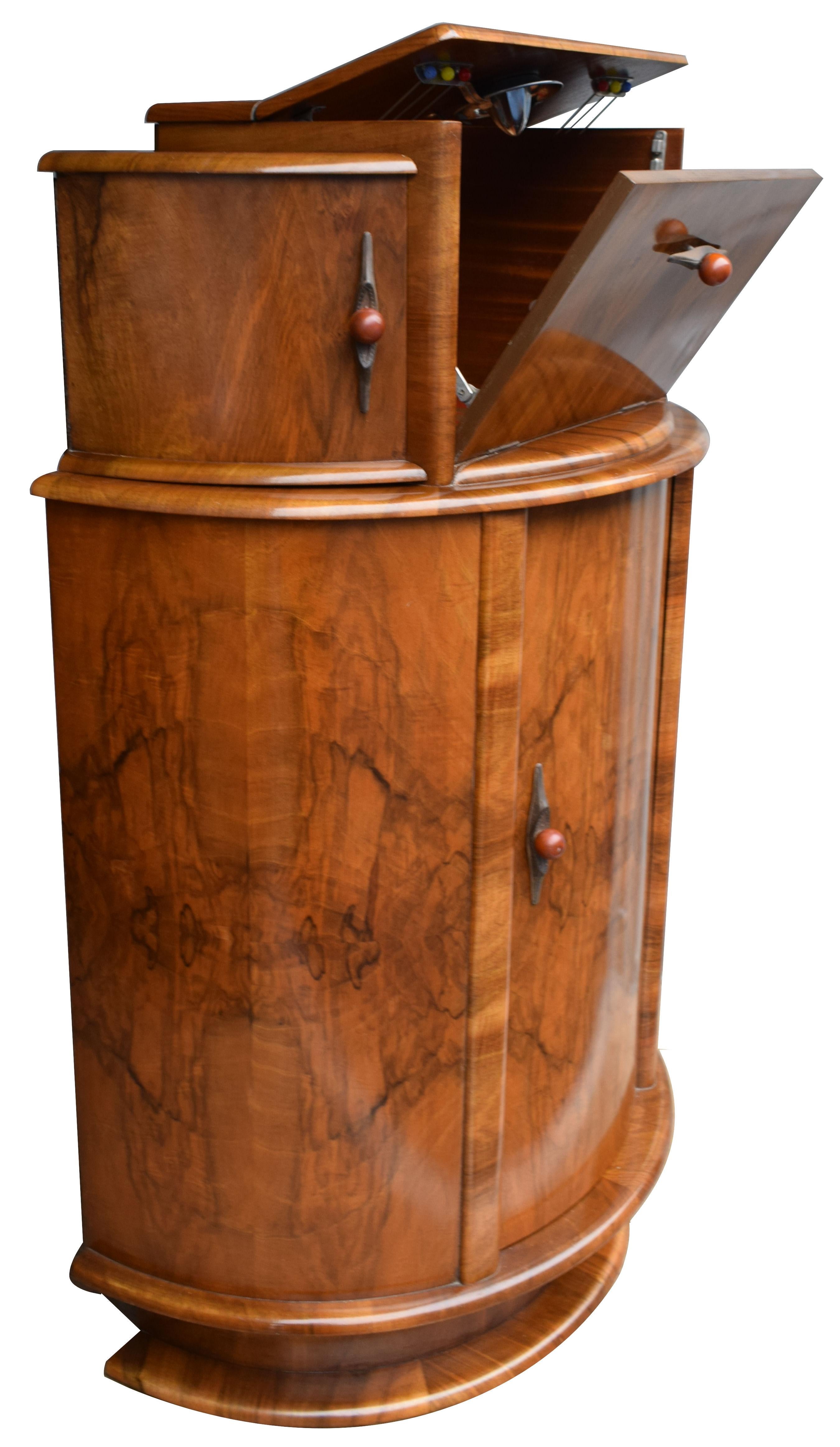 Metal Superbly Stylish 1930s Art Deco Walnut Cocktail Cabinet Dry Bar