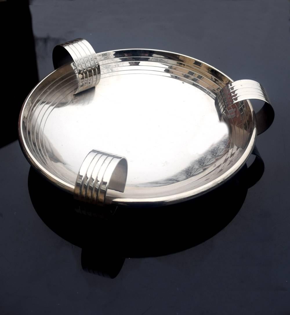 Superbly Stylish Art Deco Silver Plated Modernist Bowl In Good Condition In Devon, England