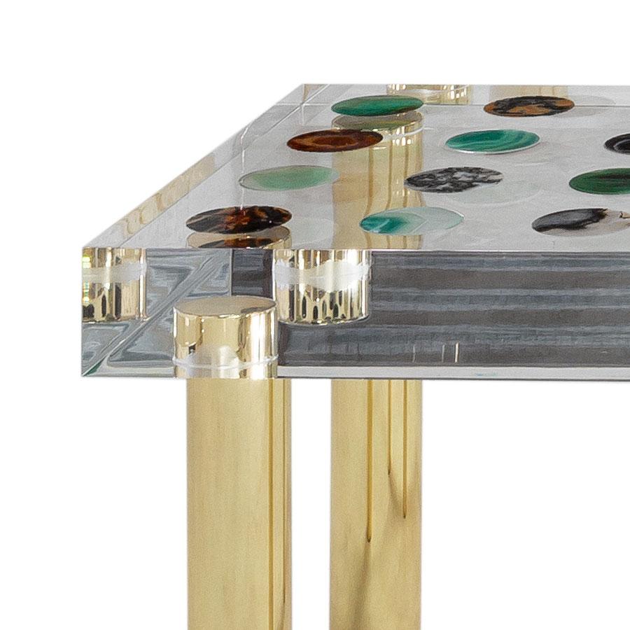 Superego Table d'appoint contemporaine moderne italienne en plexiglas et laiton en vente 1