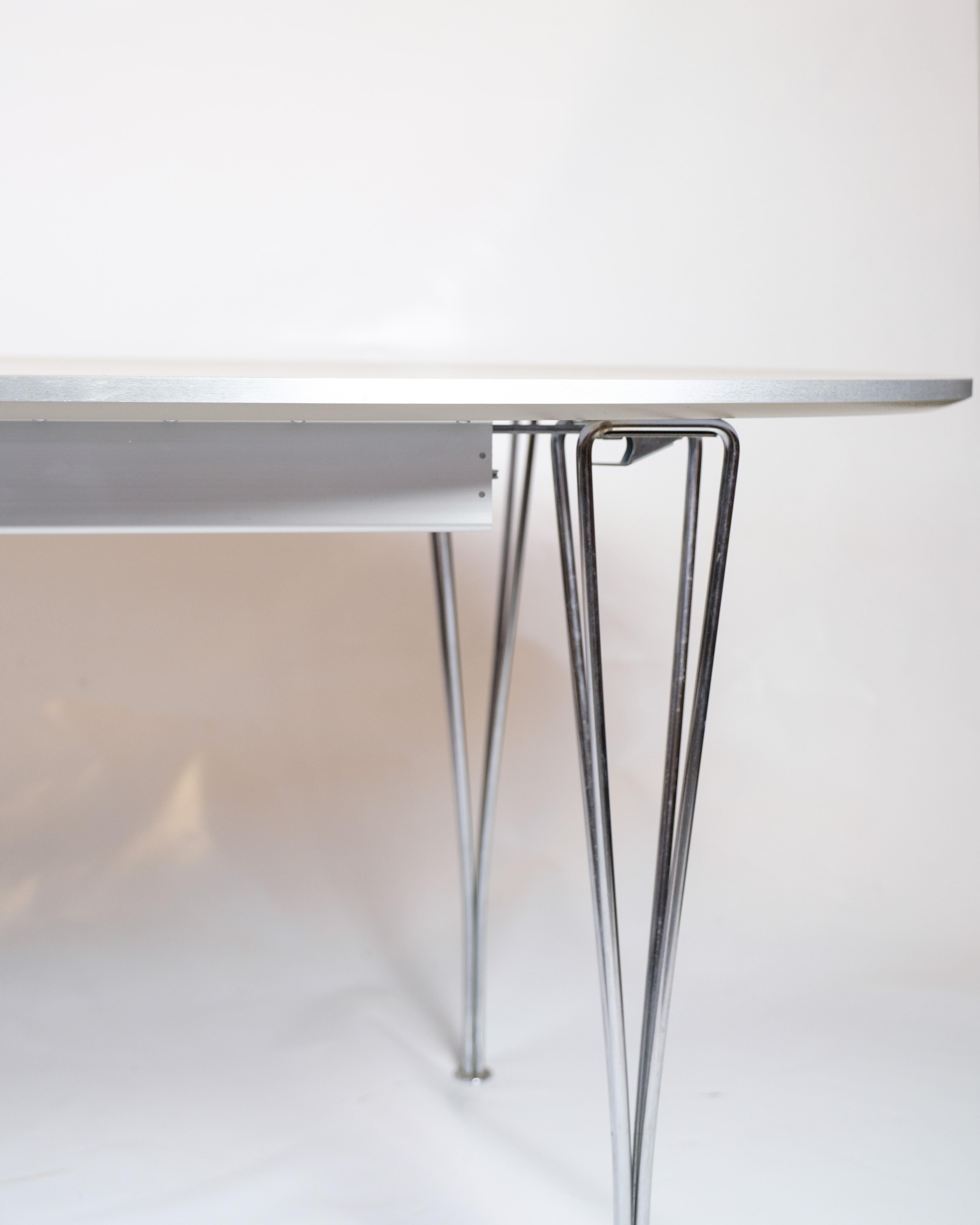 Superellipse Esstisch Model B616 von Piet Hein & Arne Jacobsen (21. Jahrhundert und zeitgenössisch) im Angebot