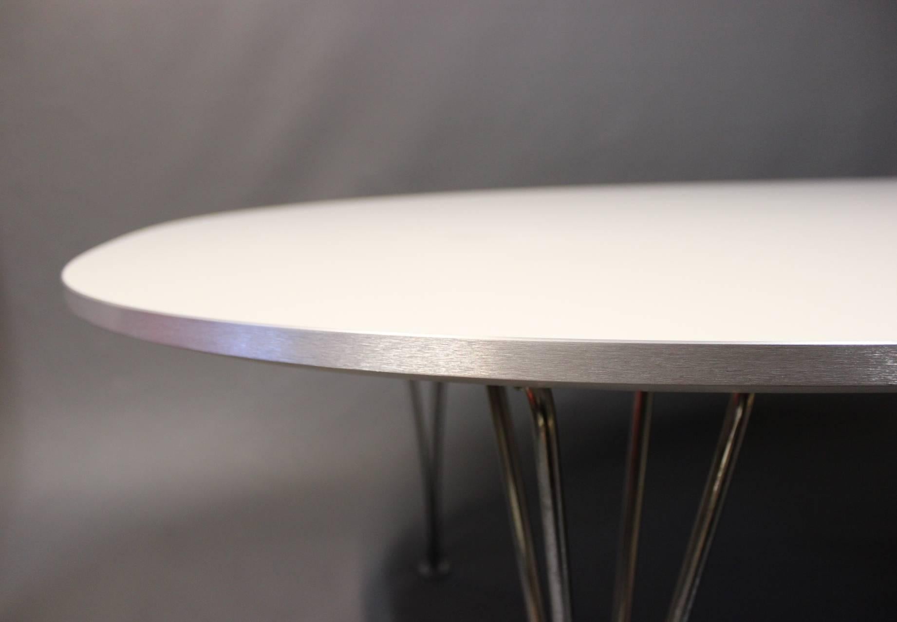 Scandinavian Modern Superellipse Piet Hein Coffee Table Manufactured by Fritz Hansen in 2011 For Sale