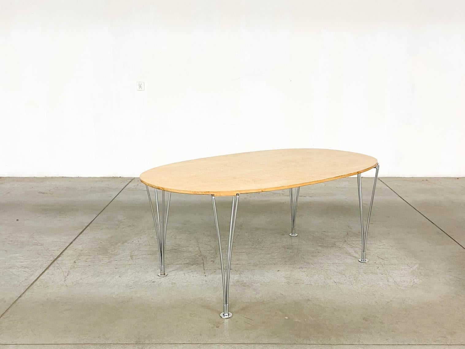 Superellipse Table by Bruno Mathsson and Piet Hein for Fritz Hansen In Good Condition For Sale In RADOMSKO, PL