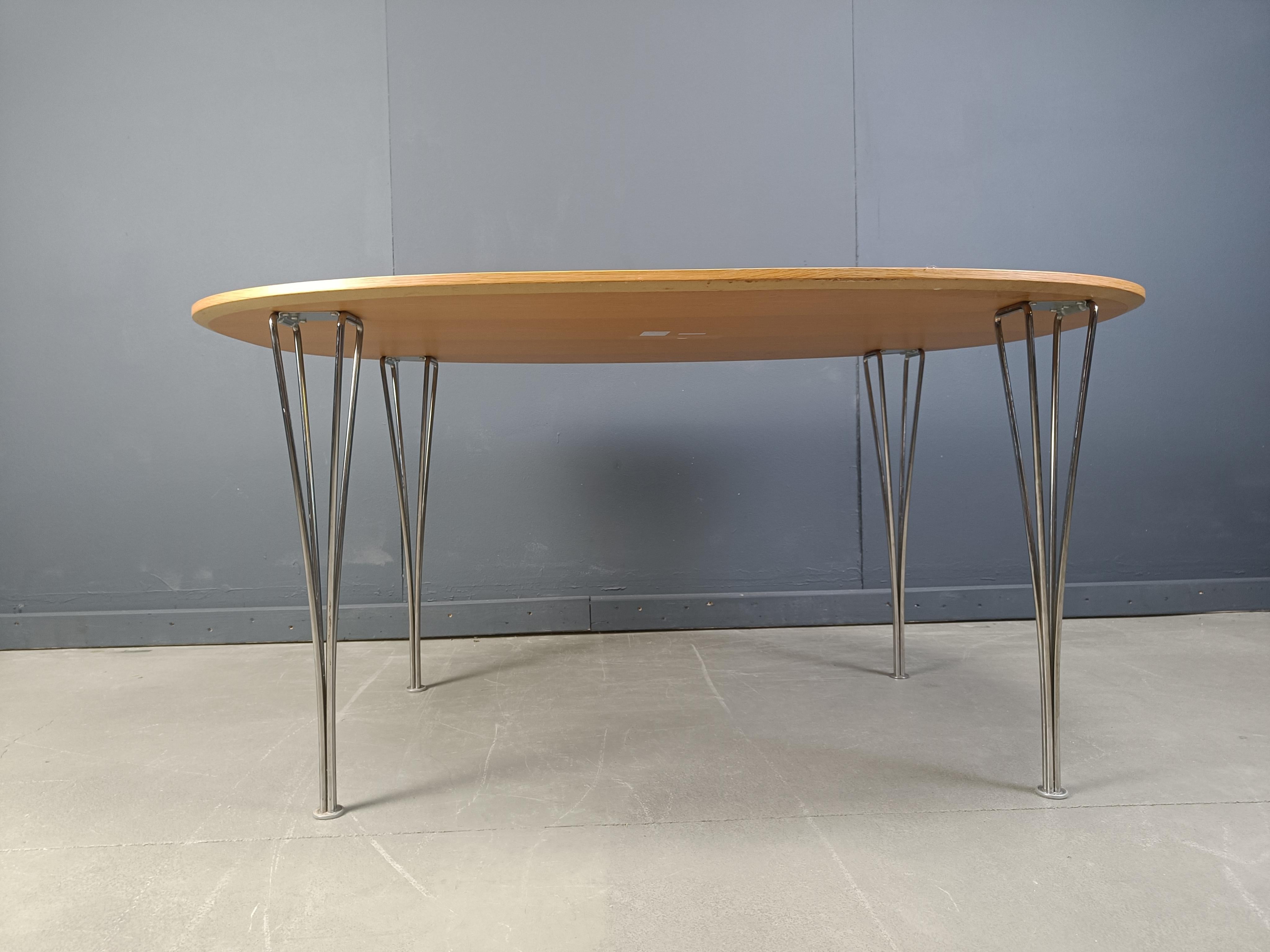 Superellipse Table by Bruno Mathsson and Piet Hein for Fritz Hansen For Sale 2