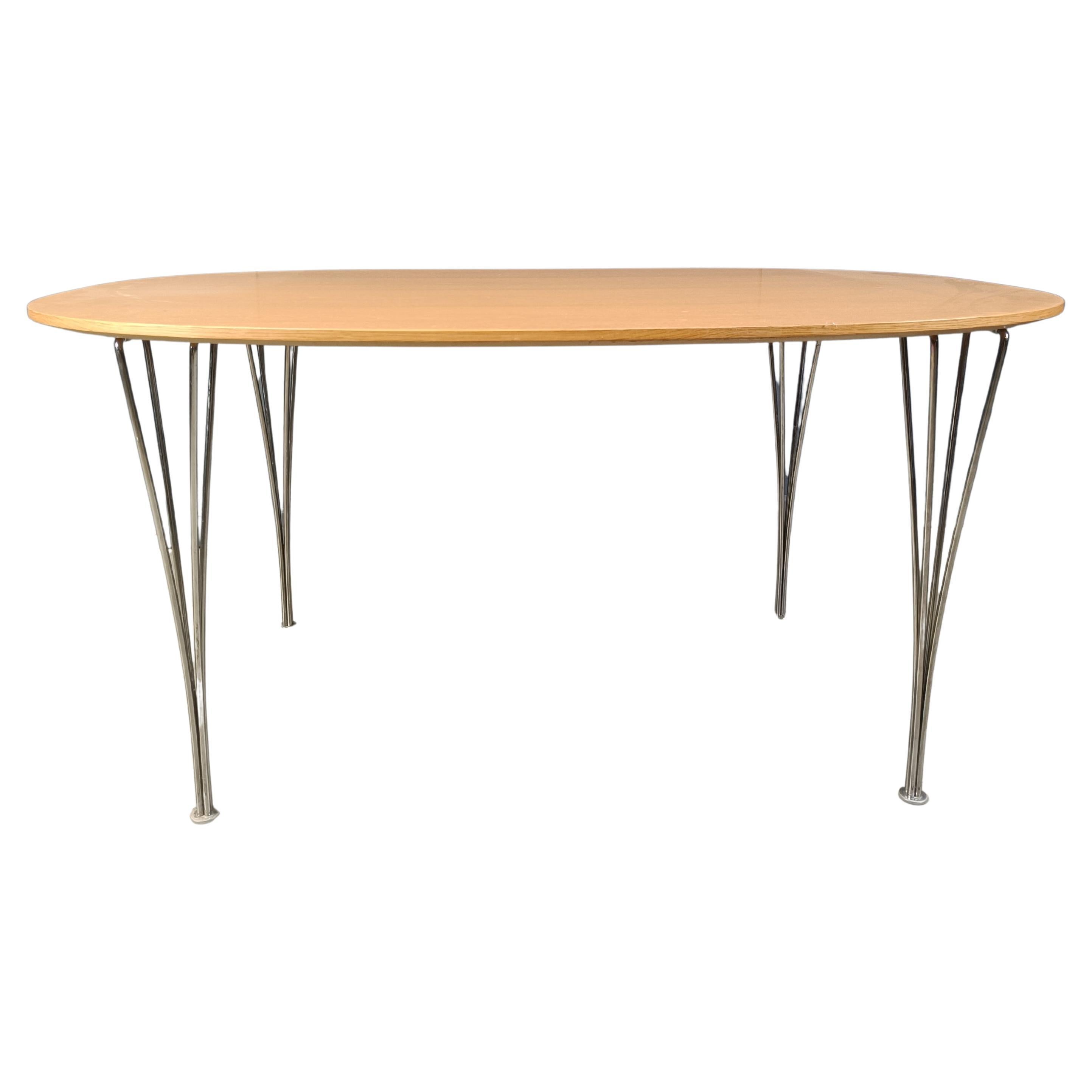 Table Superellipse de Bruno Mathsson et Piet Hein pour Fritz Hansen