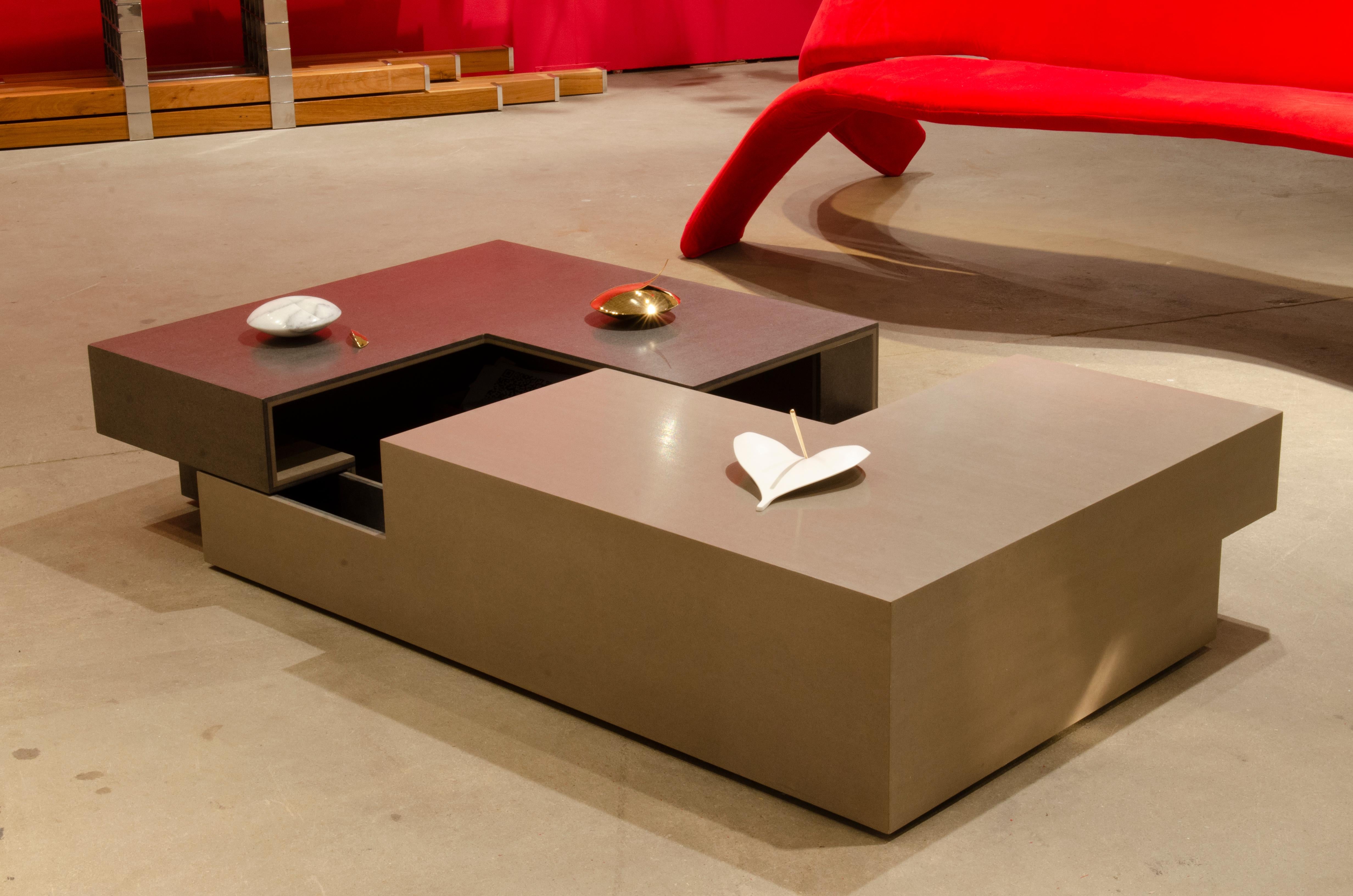 Contemporary Superfícies Coffe Table by Mameluca For Sale
