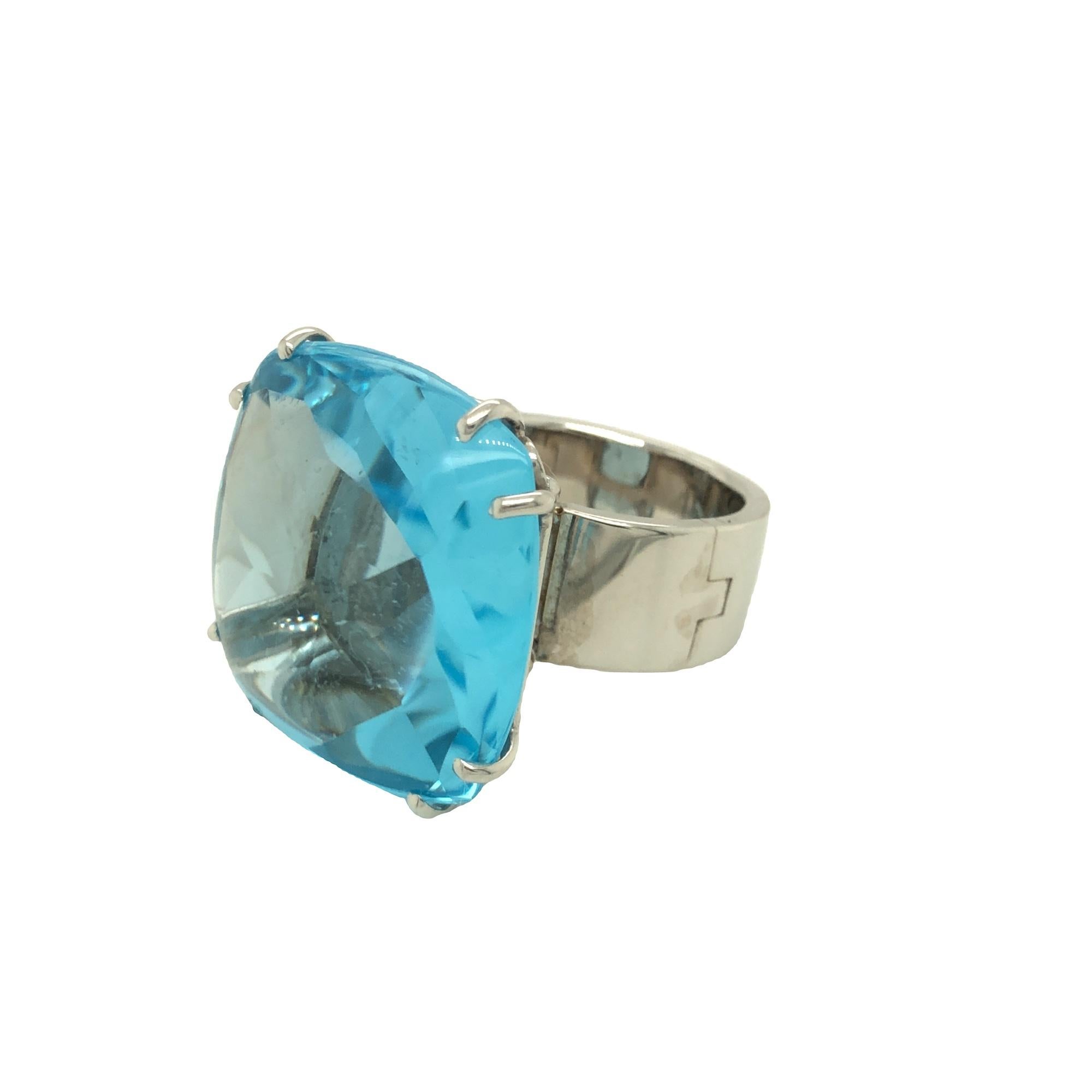 Super Fit Large Square Cabochon Blue Topaz Ring 14K White Gold In Excellent Condition For Sale In beverly hills, CA