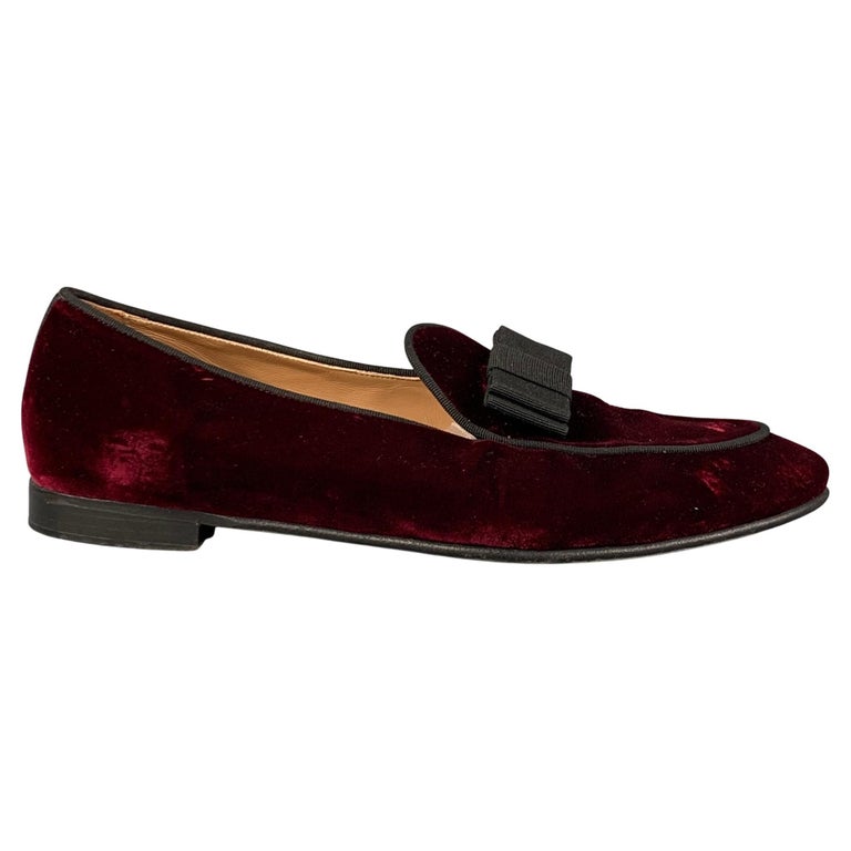 SUPERGLAMOUROUS Size 10 Burgundy Velvet Bow Loafers at 1stDibs