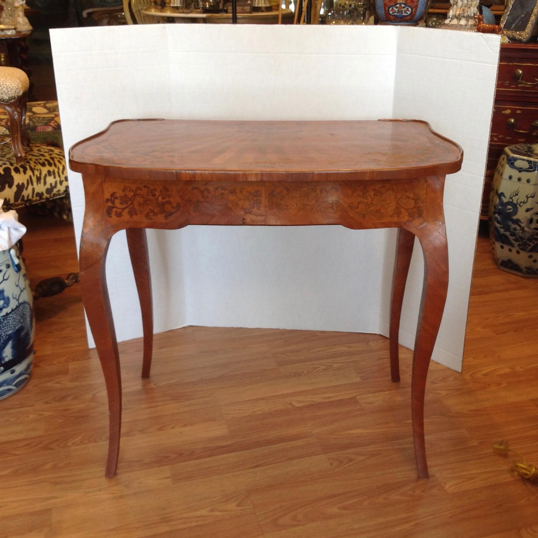 Leather Superior 19th Century French Inlaid Vanity / Desk
