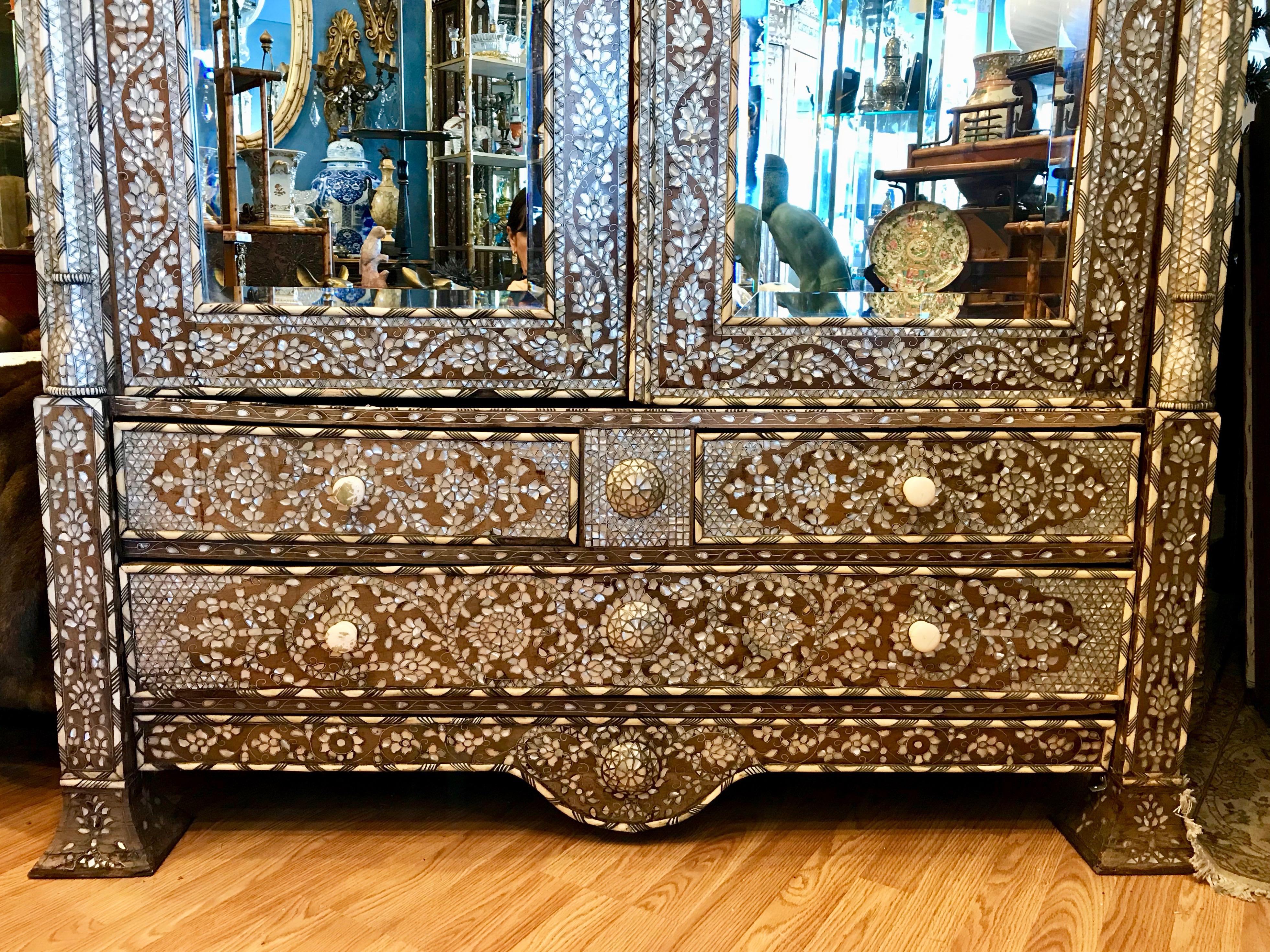 Superior 19th Century Ottoman Palace Armoire In Good Condition In West Palm Beach, FL