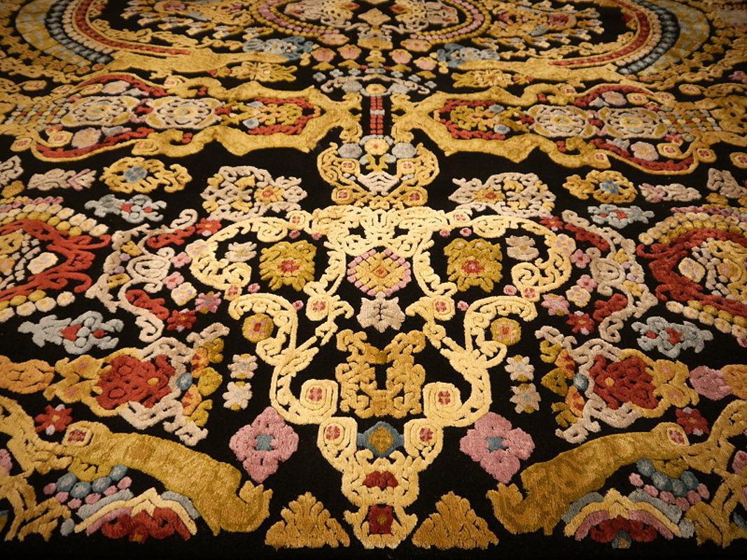 Superior Luxury Rug Kohinoor Contemporary Rug aus Seide von Djoharian Design (Moderne) im Angebot