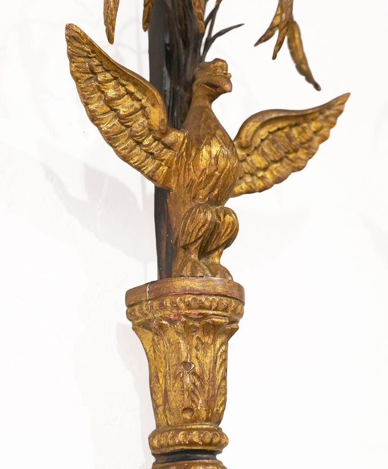 20th Century Superior Pair of Midcentury Italian Carved Gilt Wood and Ebonized Wall Sconces