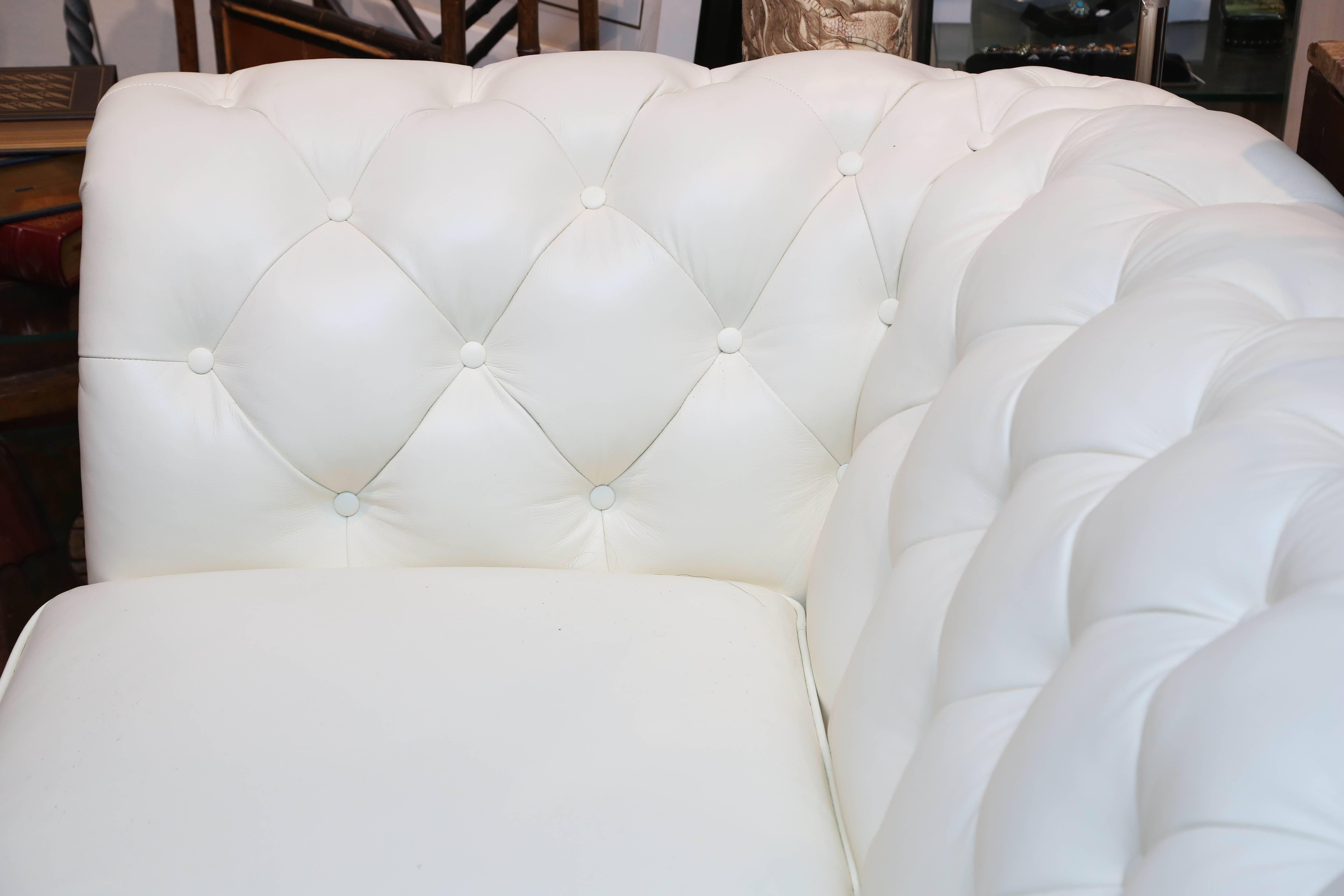 white leather chesterfield suite