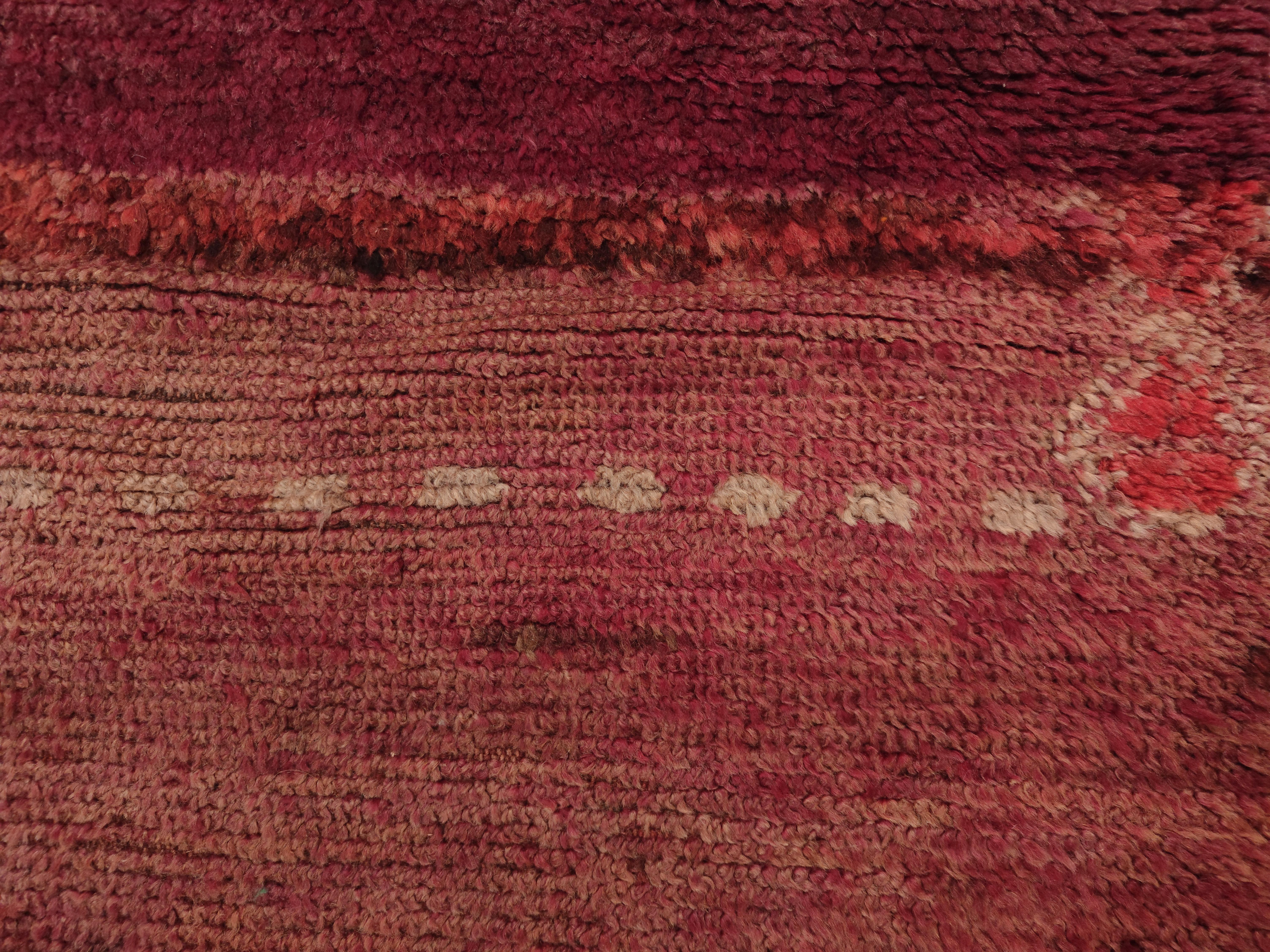 Mid-20th Century Superlative Vintage Beni Mguild Berber Carpet For Sale