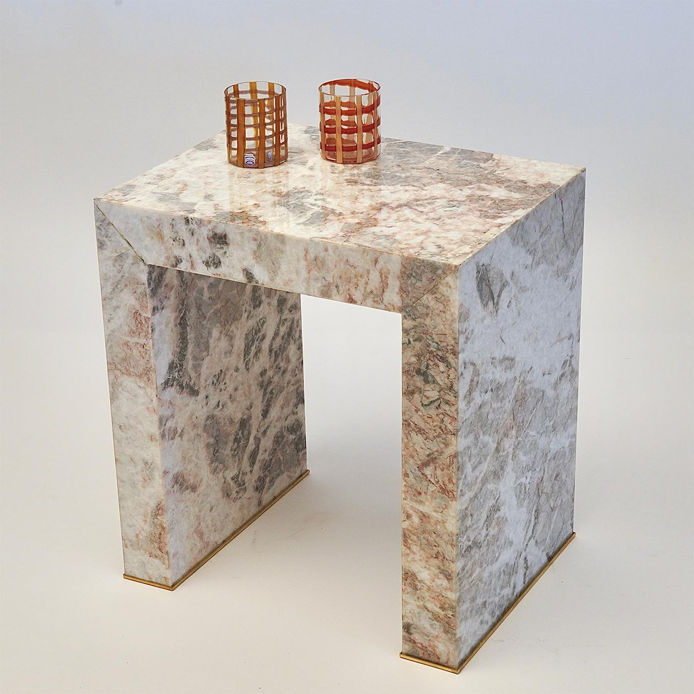 italien Table d'appoint en marbre Carnico Fior di Pesco Superleggero par Silvio Piattelli en vente