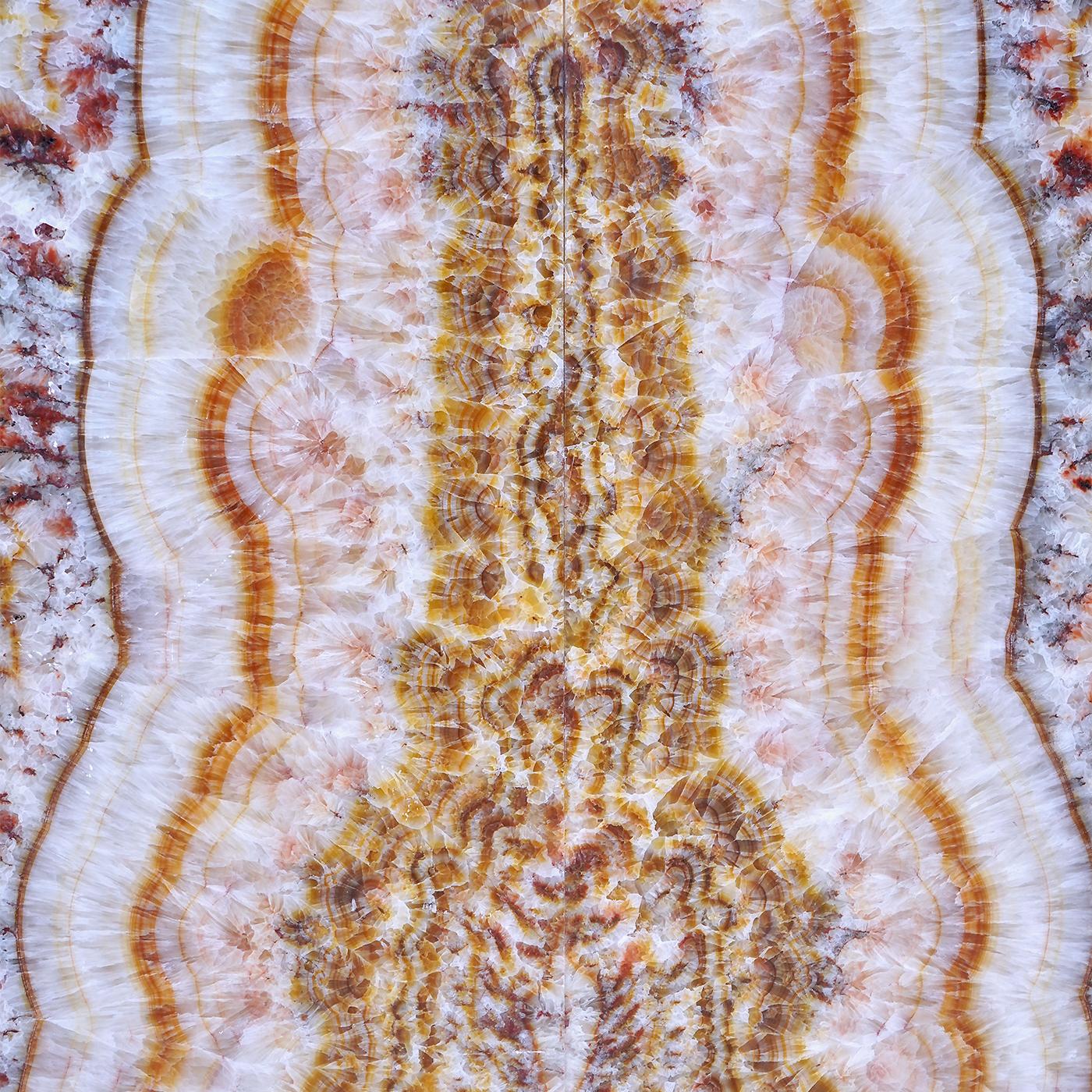 Table d'appoint Superleggero en onyx rouge en vente 2