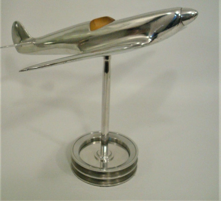 Supermarine Spitfire Airplane Model, Desk Sculpture, U.K. 1930´s For Sale at 1stDibs