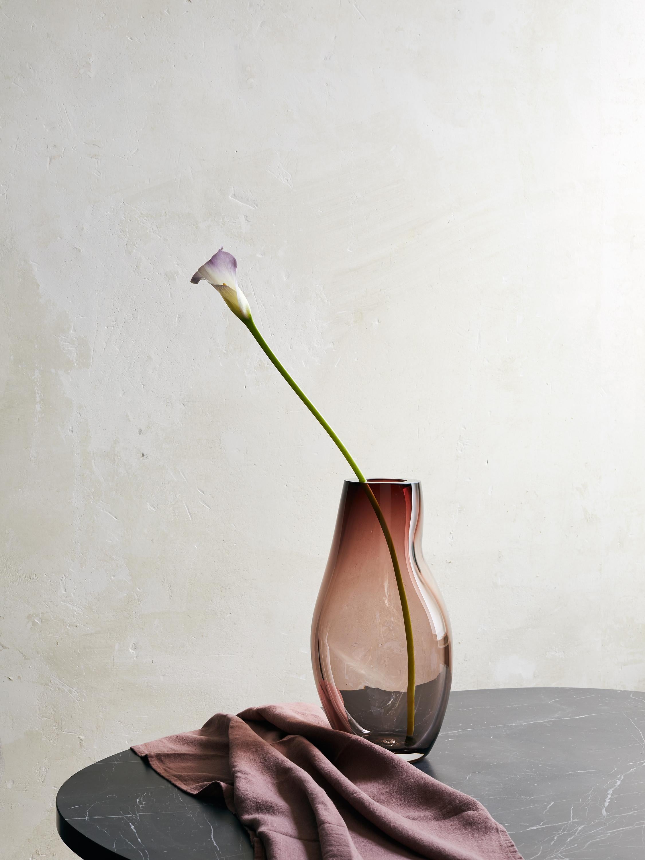 Vase I von Supernova, mundgeblasenes Muranoglas, in verschiedenen Farben erhältlich, Größe M im Angebot 4