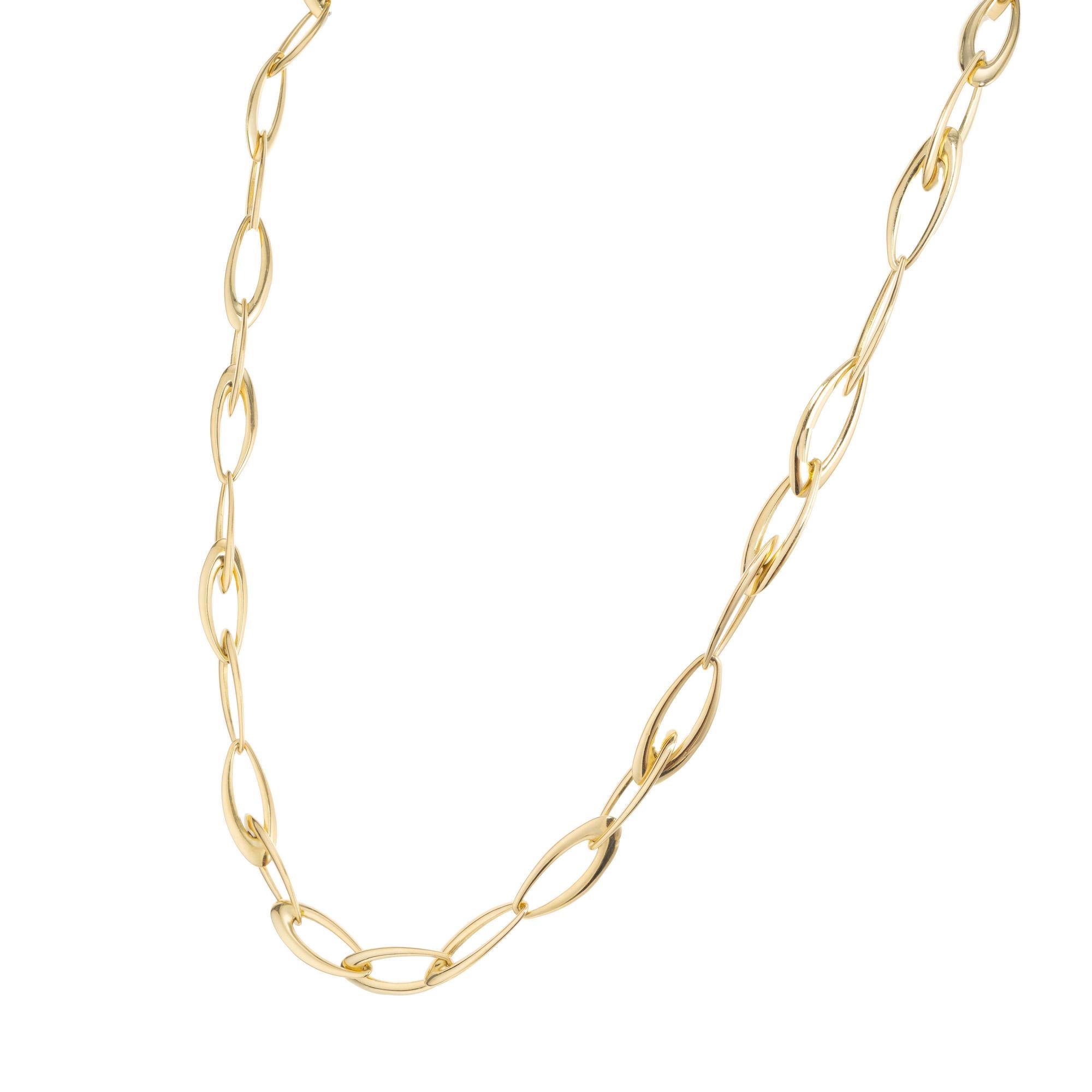 Superoro 18k Yellow Gold Fancy Oval Link Necklace In Good Condition For Sale In Stamford, CT