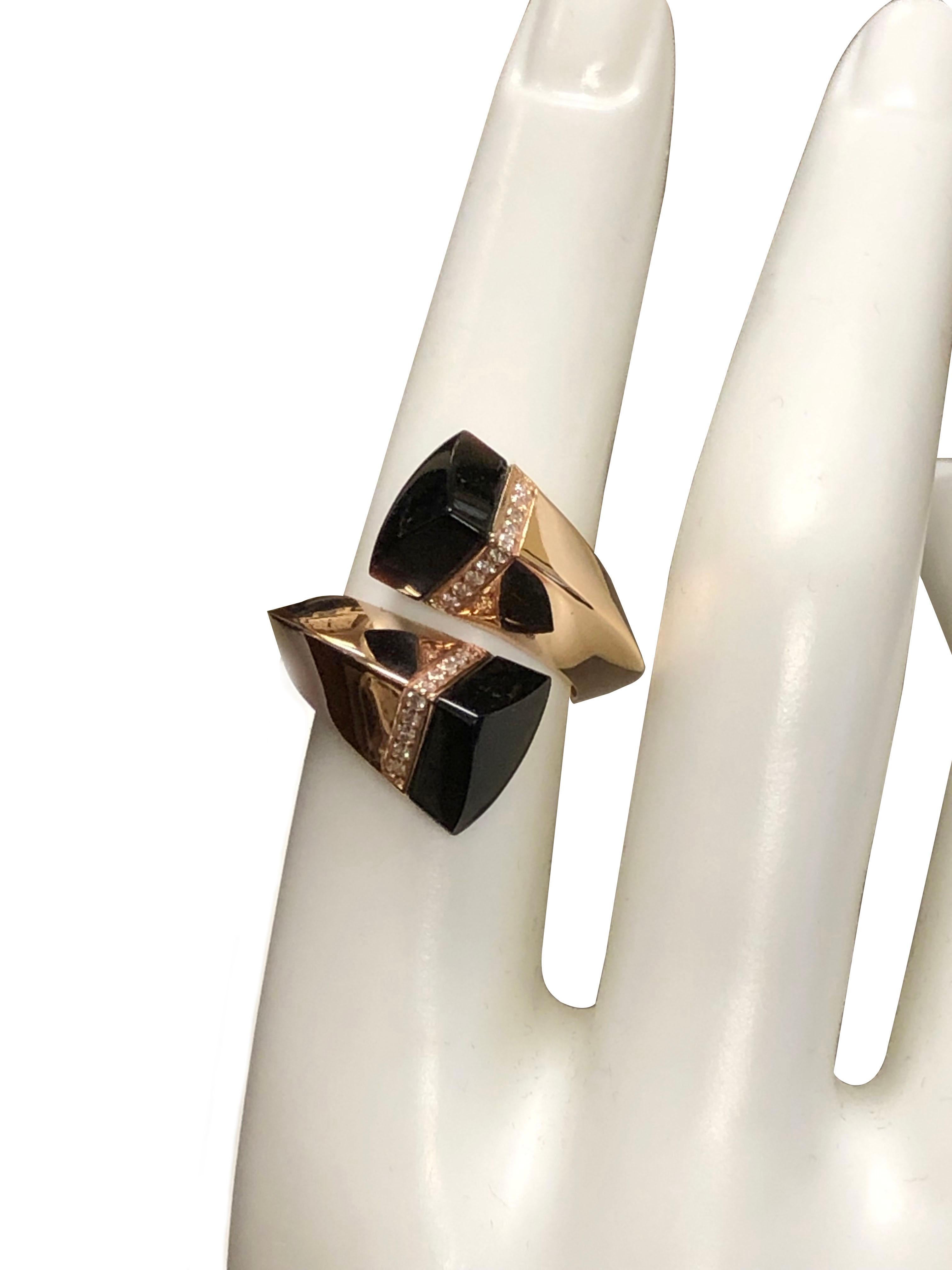 Femenino o masculino Anillo Bypass Superoro Italia Oro Rosa Diamante y Ónice