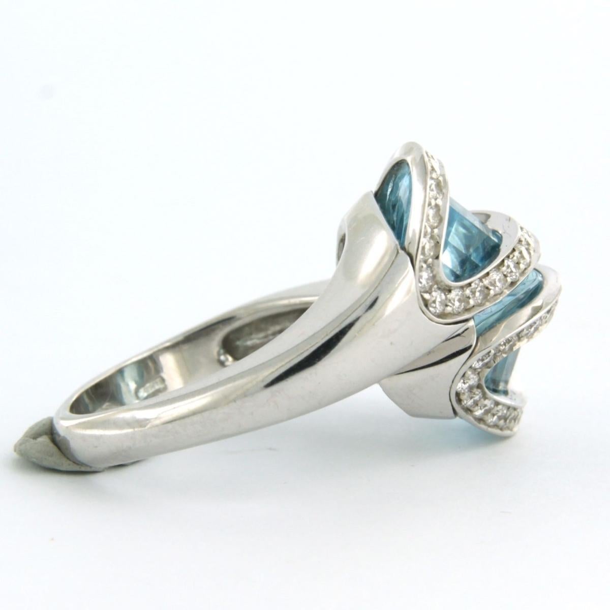 SUPERORO - ring with topaz and brilliant cut diamond up to 0.58ct 18k white gold For Sale 1