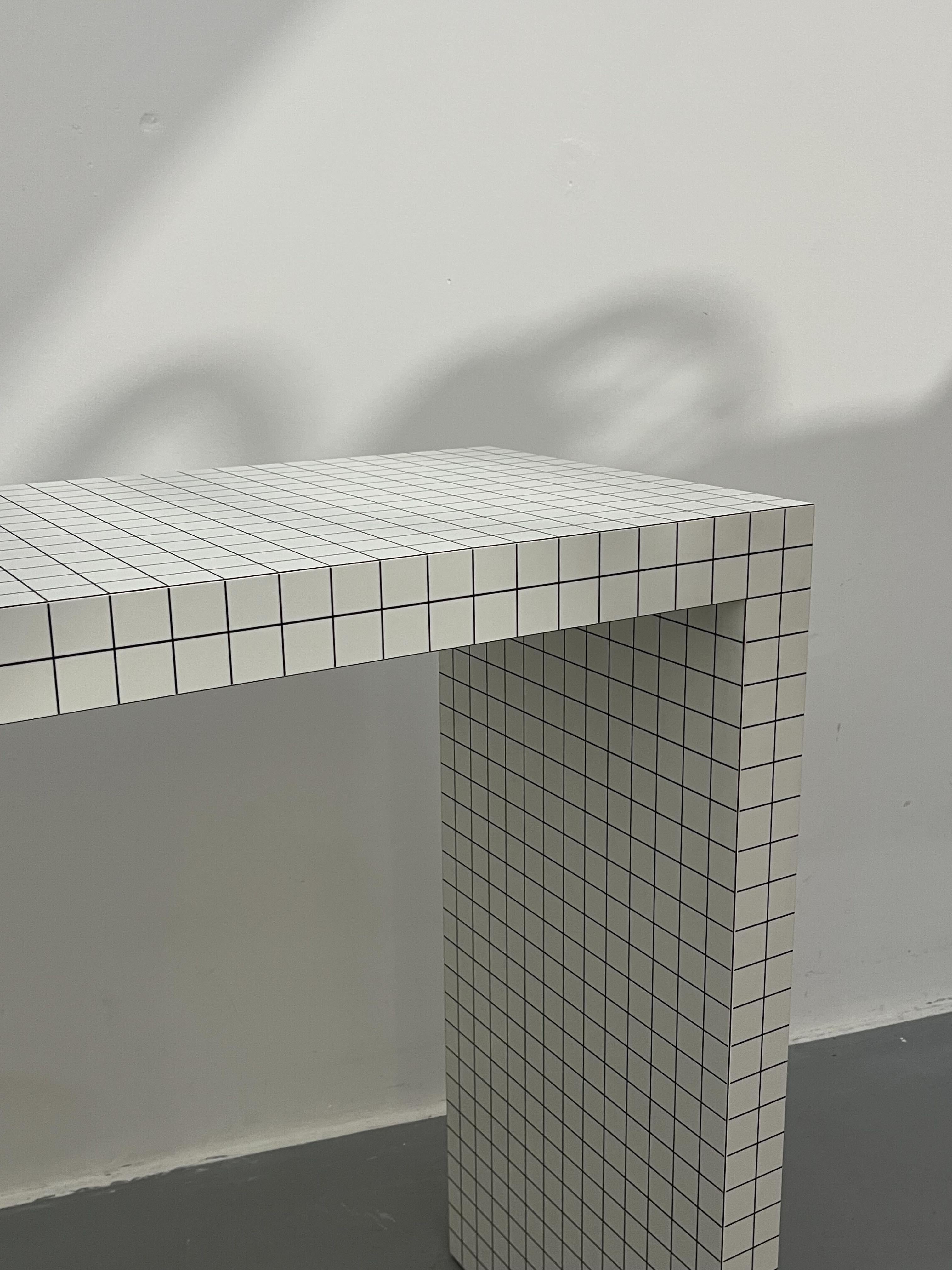 Superstudio für Zanotta Quaderna 710 Konsole Schwarzer Siebdruck auf Weiß im Angebot 4