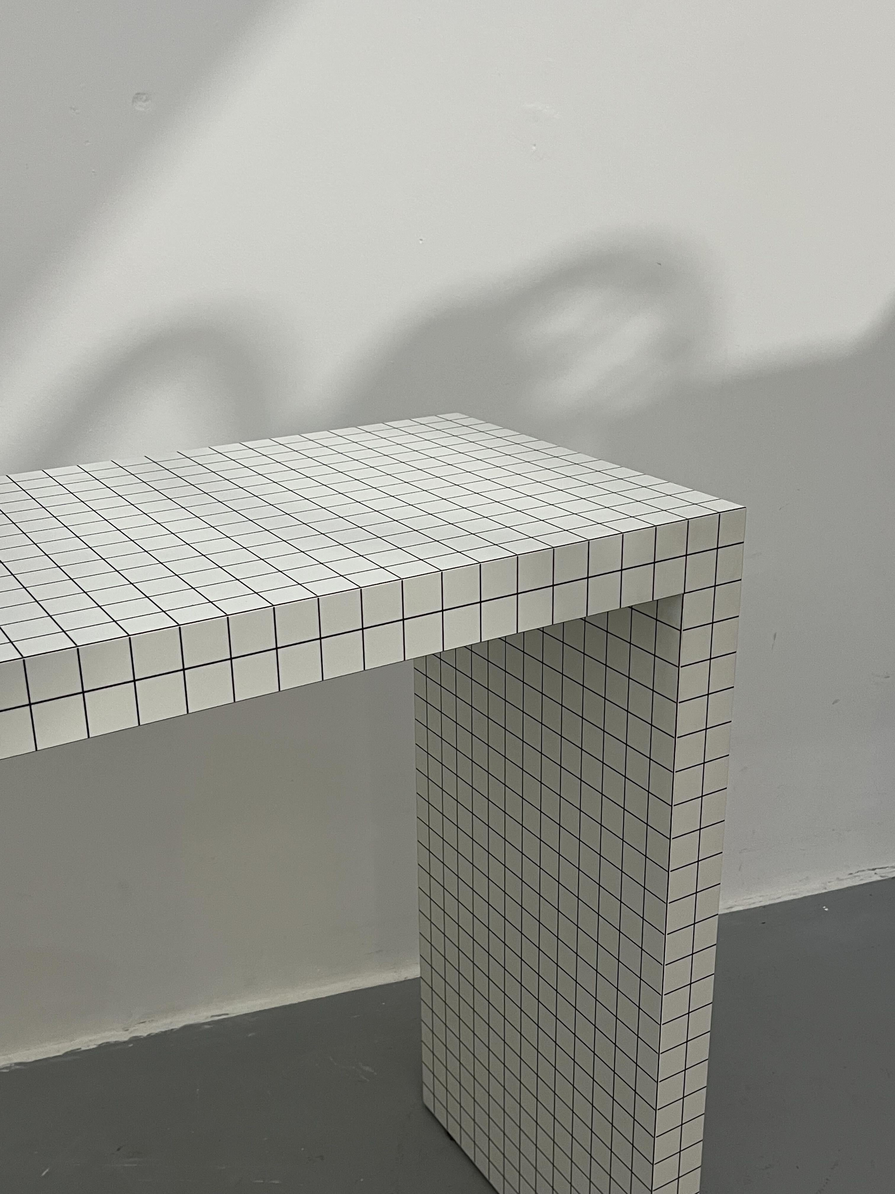 Superstudio für Zanotta Quaderna 710 Konsole Schwarzer Siebdruck auf Weiß im Angebot 5