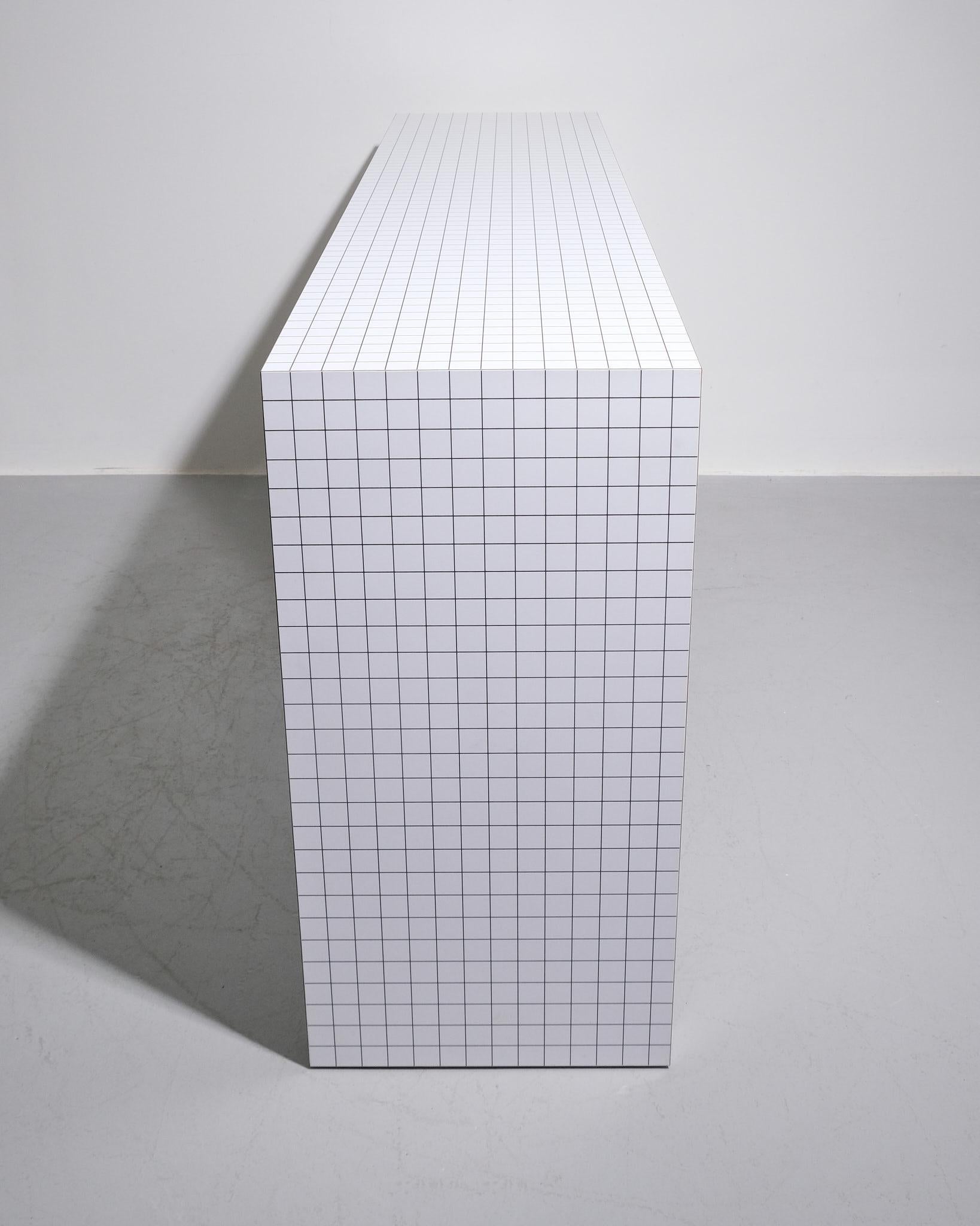 Superstudio per Zanotta Quaderna 710 Console Serigrafia nera su bianco In condizioni ottime in vendita a London, GB