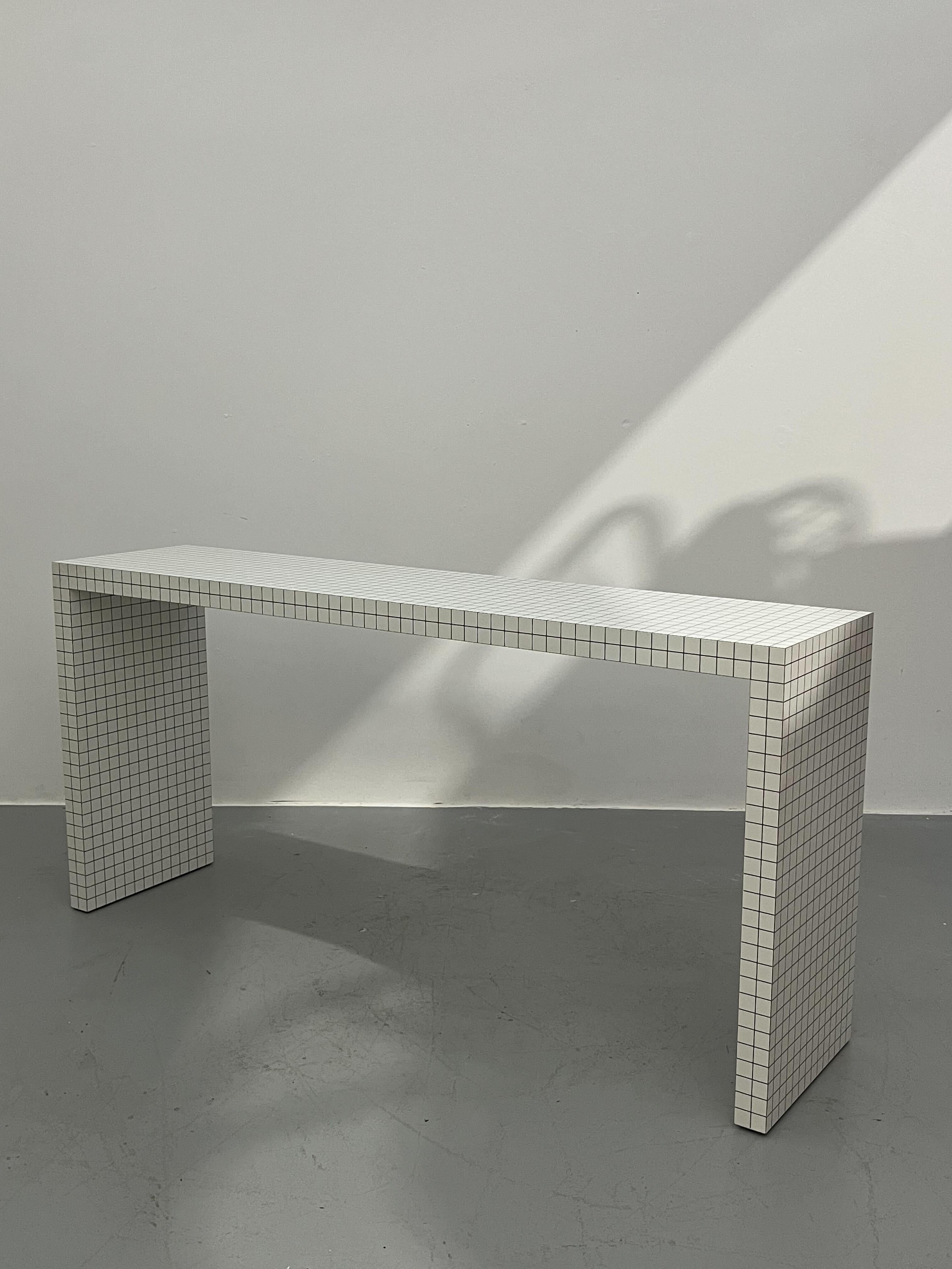 Superstudio für Zanotta Quaderna 710 Konsole Schwarzer Siebdruck auf Weiß im Angebot 2